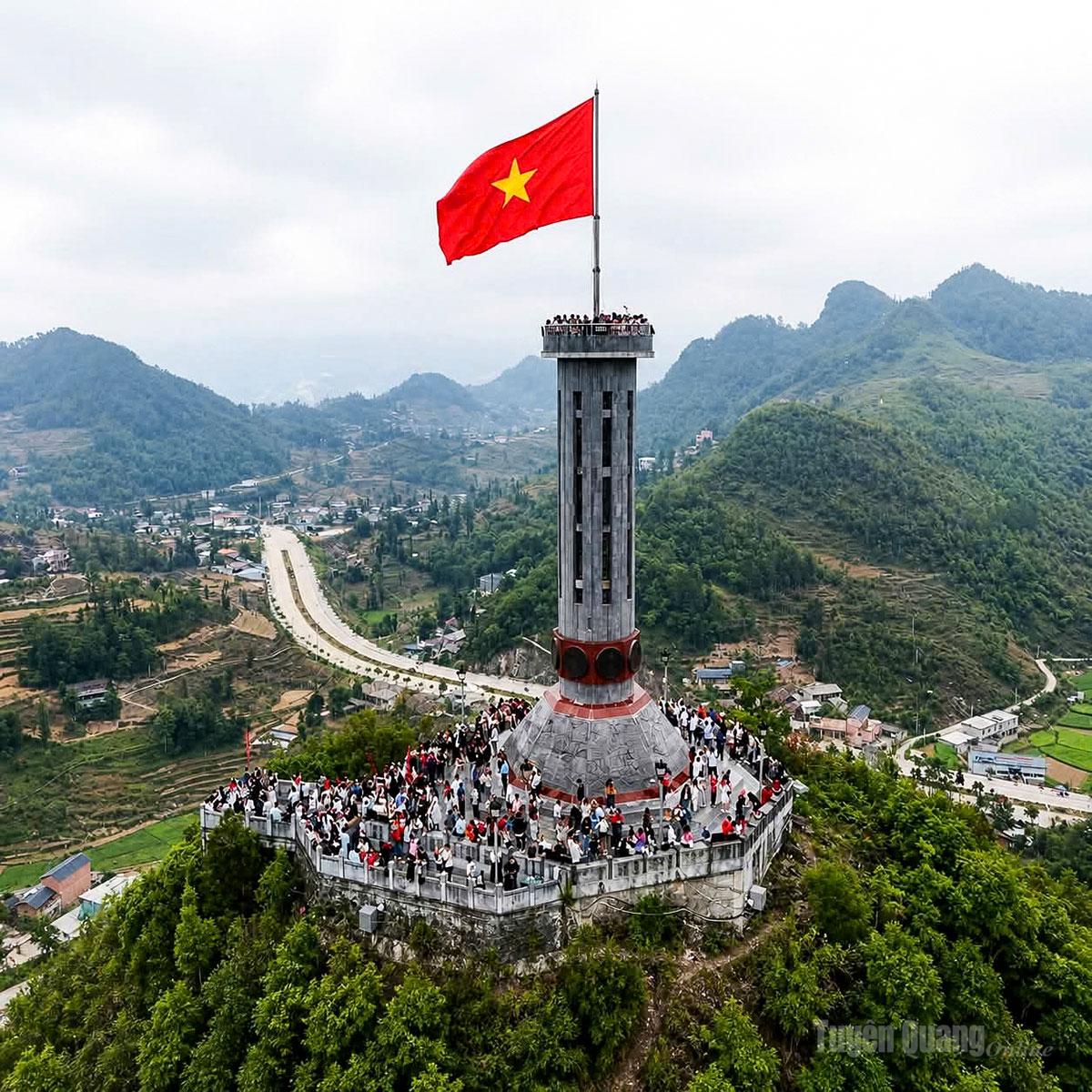 Trên 125.000 lượt du khách đến Tuyên Quang dịp nghỉ lễ 30/4 – 1/5
