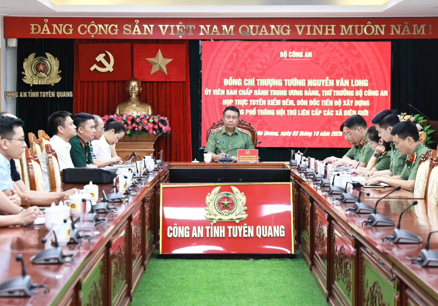 TĂNG TỐC TRIỂN KHAI XÂY DỰNG CÁC TRƯỜNG PHỔ THÔNG NỘI TRÚ LIÊN CẤP CÁC XÃ BIÊN GIỚI
