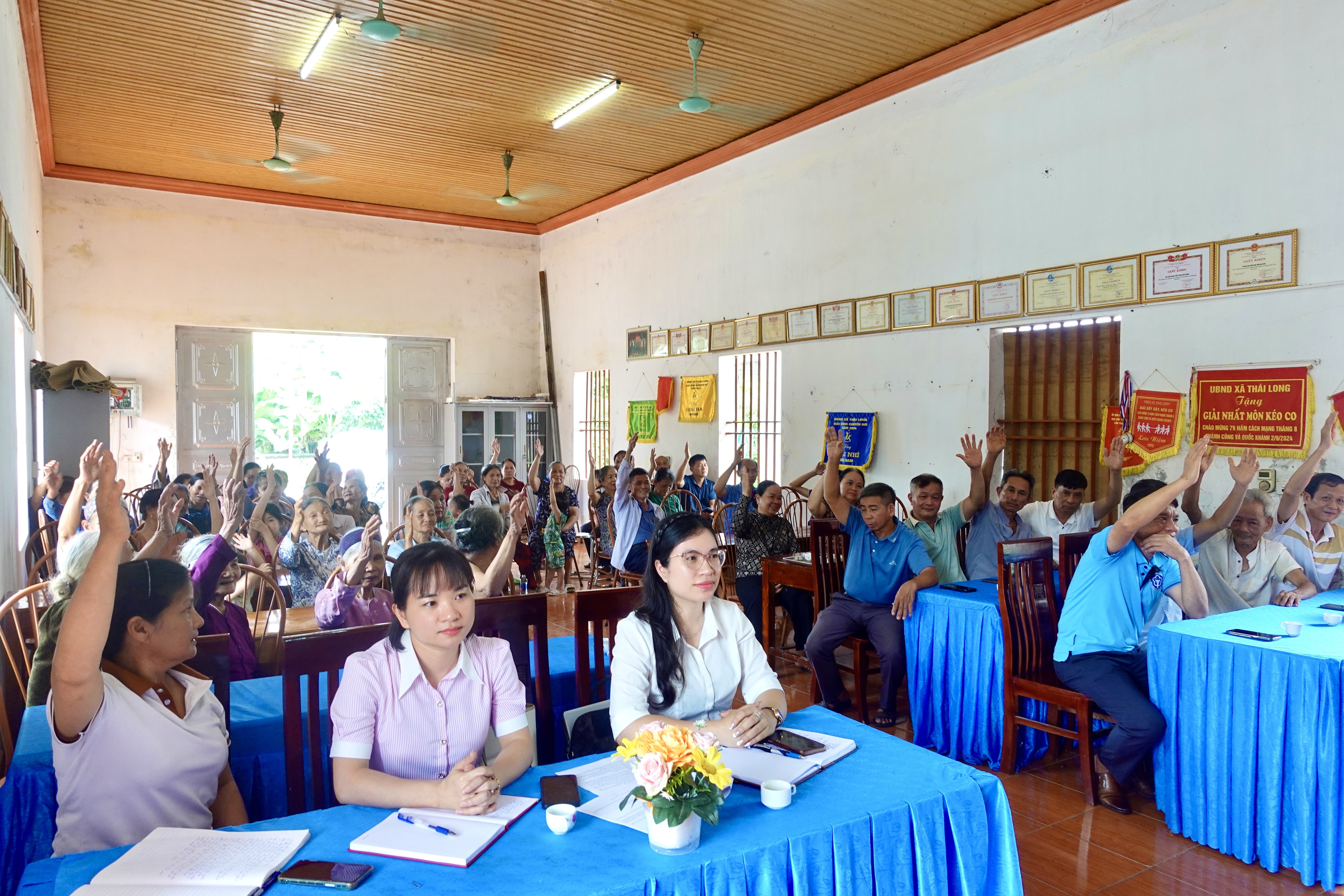 PHƯỜNG BÌNH THUẬN HOÀN THÀNH VIỆC LẤY Ý KIẾN NHÂN DÂN VỀ ĐỀ ÁN SẮP XẾP, TỔ CHỨC LẠI TỔ DÂN PHỐ