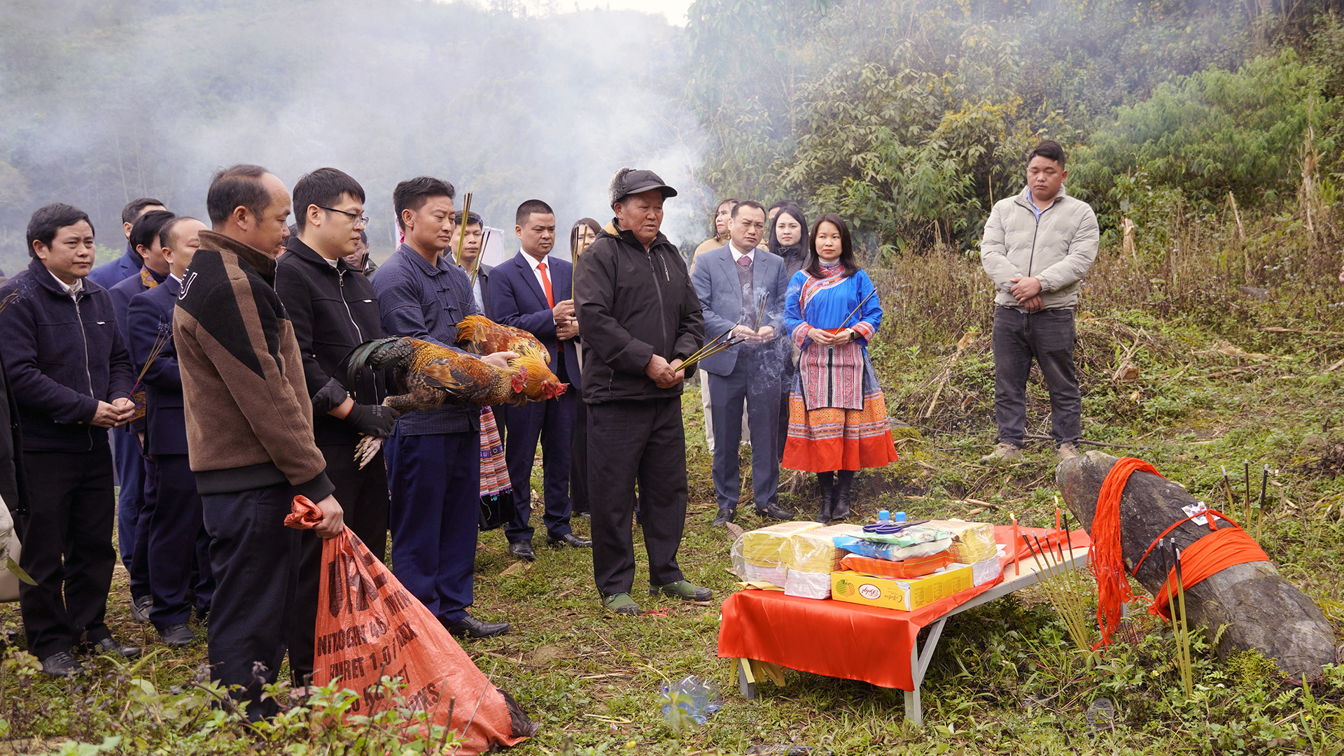 d&acirc;ng hương đầu rồng (9).JPG