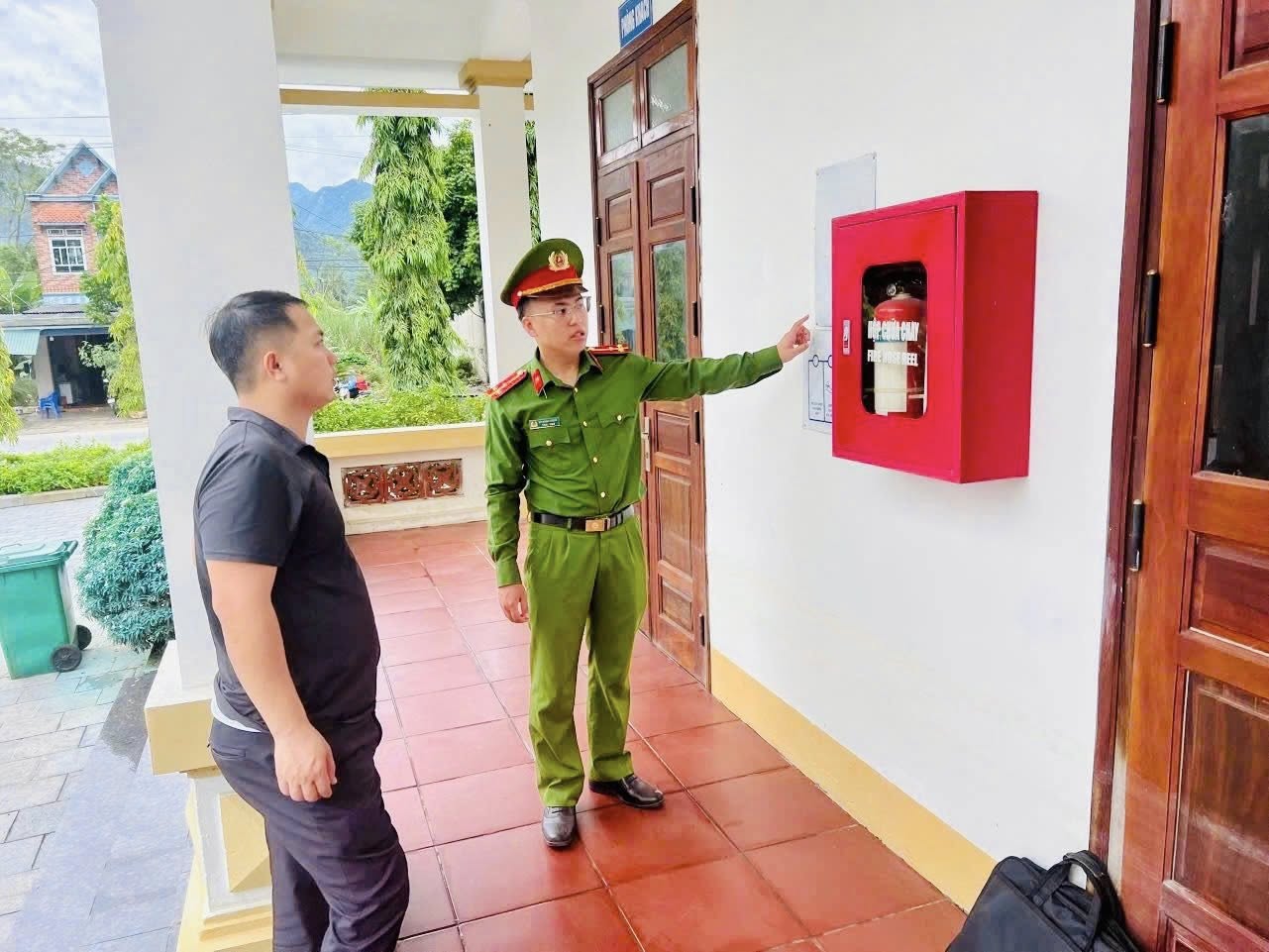 BẢO ĐẢM AN TOÀN PCCC PHỤC VỤ LÃNH ĐẠO ĐẢNG, NHÀ NƯỚC LÀM VIỆC TẠI TUYÊN QUANG