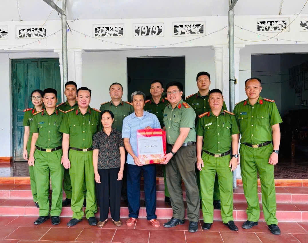 TRI ÂN BẰNG NHỮNG VIỆC LÀM TỪ TRÁI TIM