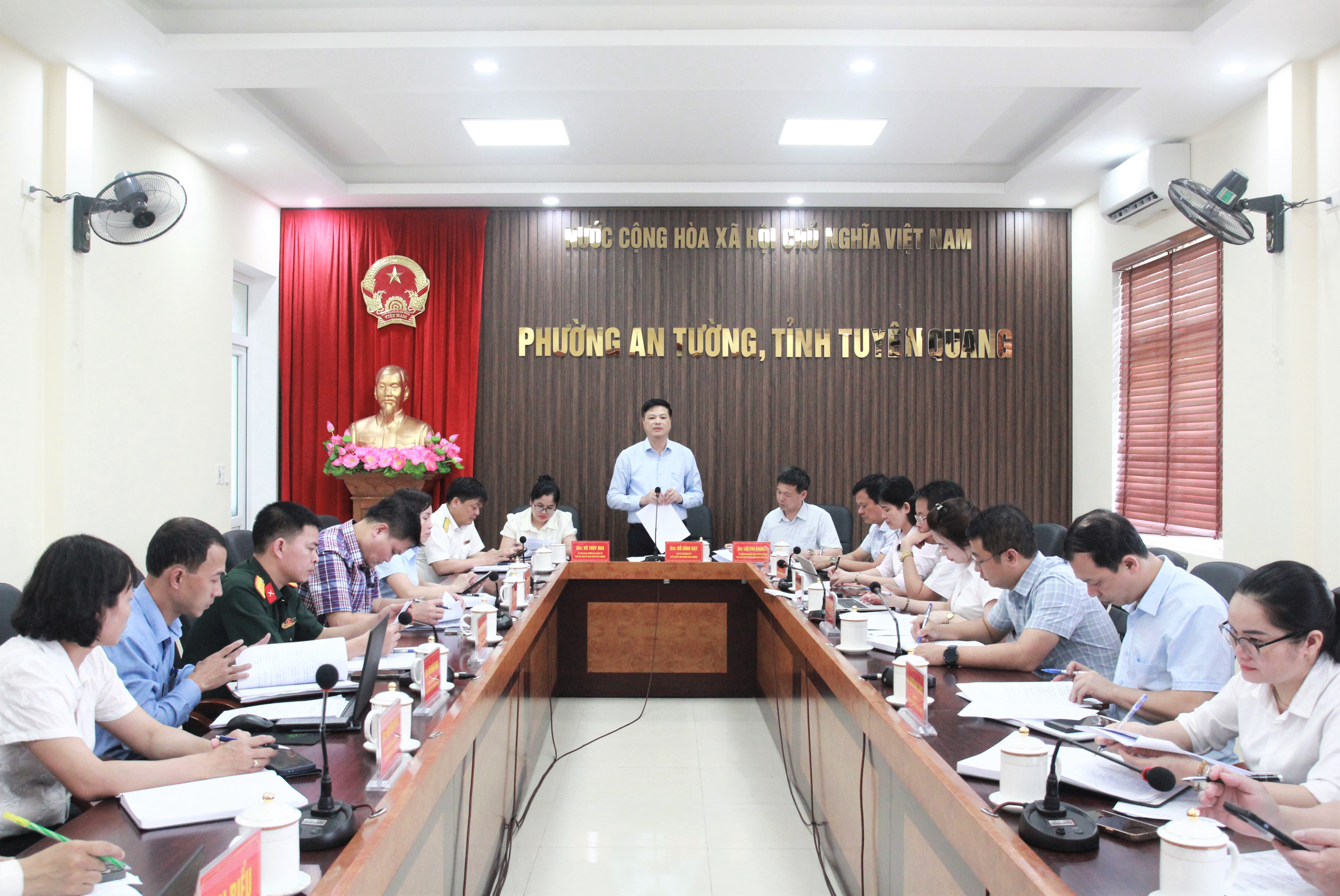 UBND phường An Tường họp phiên thường kỳ tháng 4 năm 2026