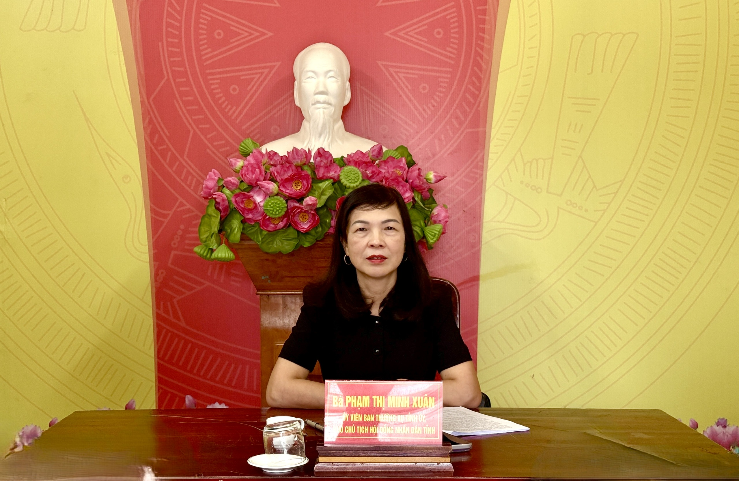 ĐỒNG CHÍ PHẠM THỊ MINH XUÂN, ỦY VIÊN BAN THƯỜNG VỤ TỈNH ỦY, PHÓ CHỦ TỊCH HỘI ĐỒNG NHÂN DÂN TỈNH CHỦ TRÌ BUỔI TIẾP CÔNG DÂN TẠI XÃ YÊN PHÚ