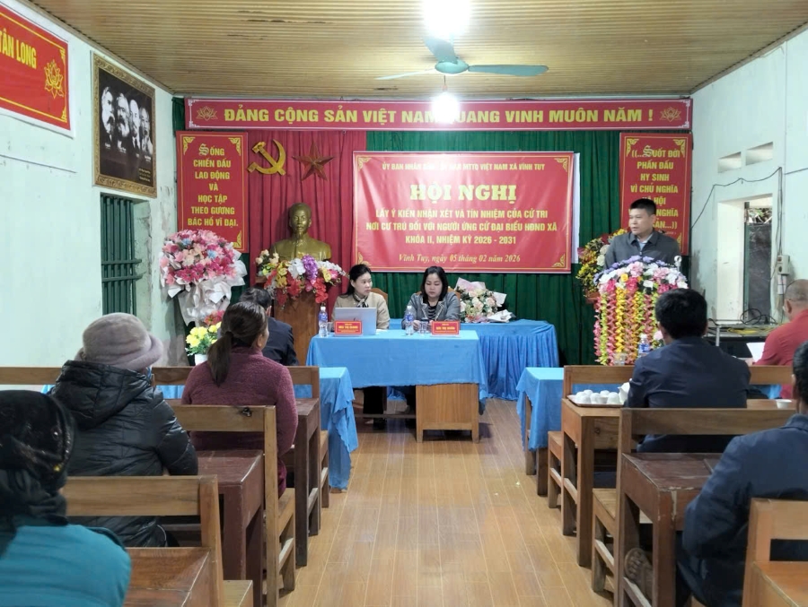 Ủy ban MTTQ Việt Nam xã Vĩnh Tuy tổ chức hội nghị lấy ý kiến nhận xét và tín nhiệm của cử tri nơi cư trú