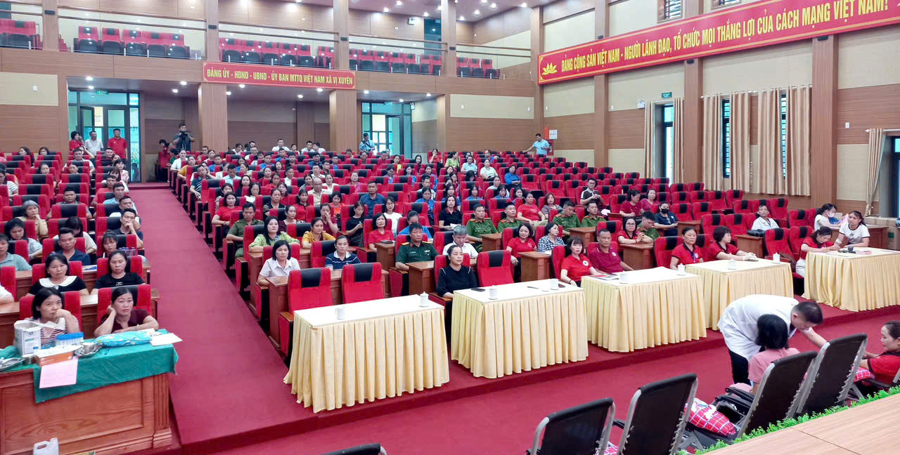Chung tay hiến máu, trao gửi yêu thương