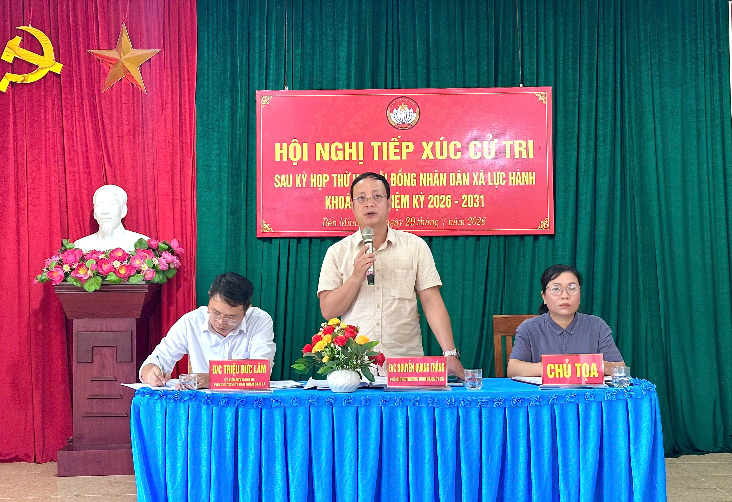 Cử tri thôn Bến Minh Khai kiến nghị nhiều vấn đề thiết thực tại buổi tiếp xúc cử tri sau Kỳ họp thứ hai HĐND xã Lực Hành
