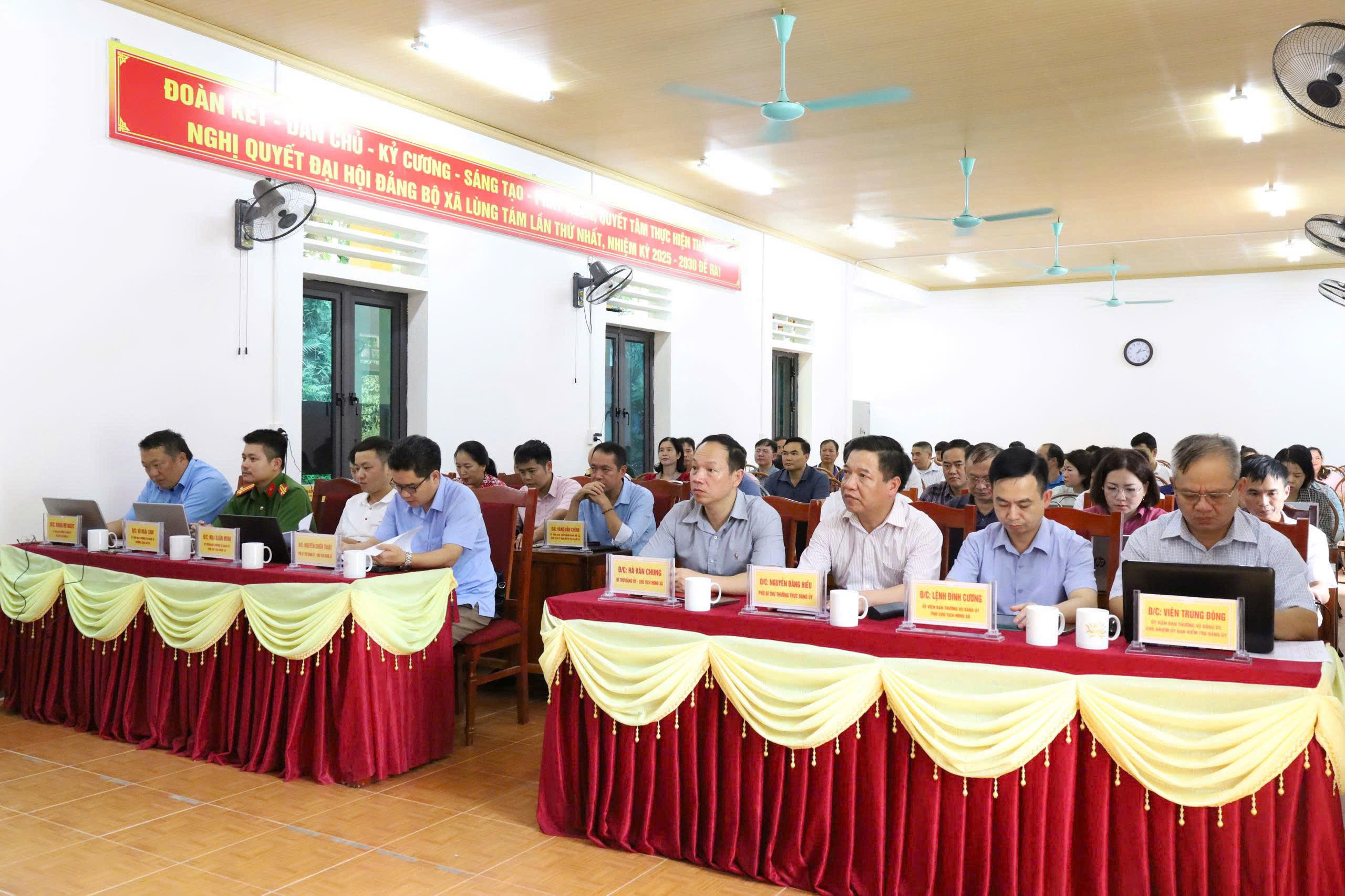 HỘI NGHỊ PHỔ BIẾN, QUÁN TRIỆT TUYÊN TRUYỀN KẾT QUẢ NGHỊ QUYẾT HỘI NGHỊ LẦN THỨ BA BAN CHẤP HÀNH TRUNG ƯƠNG ĐẢNG KHÓA XIV