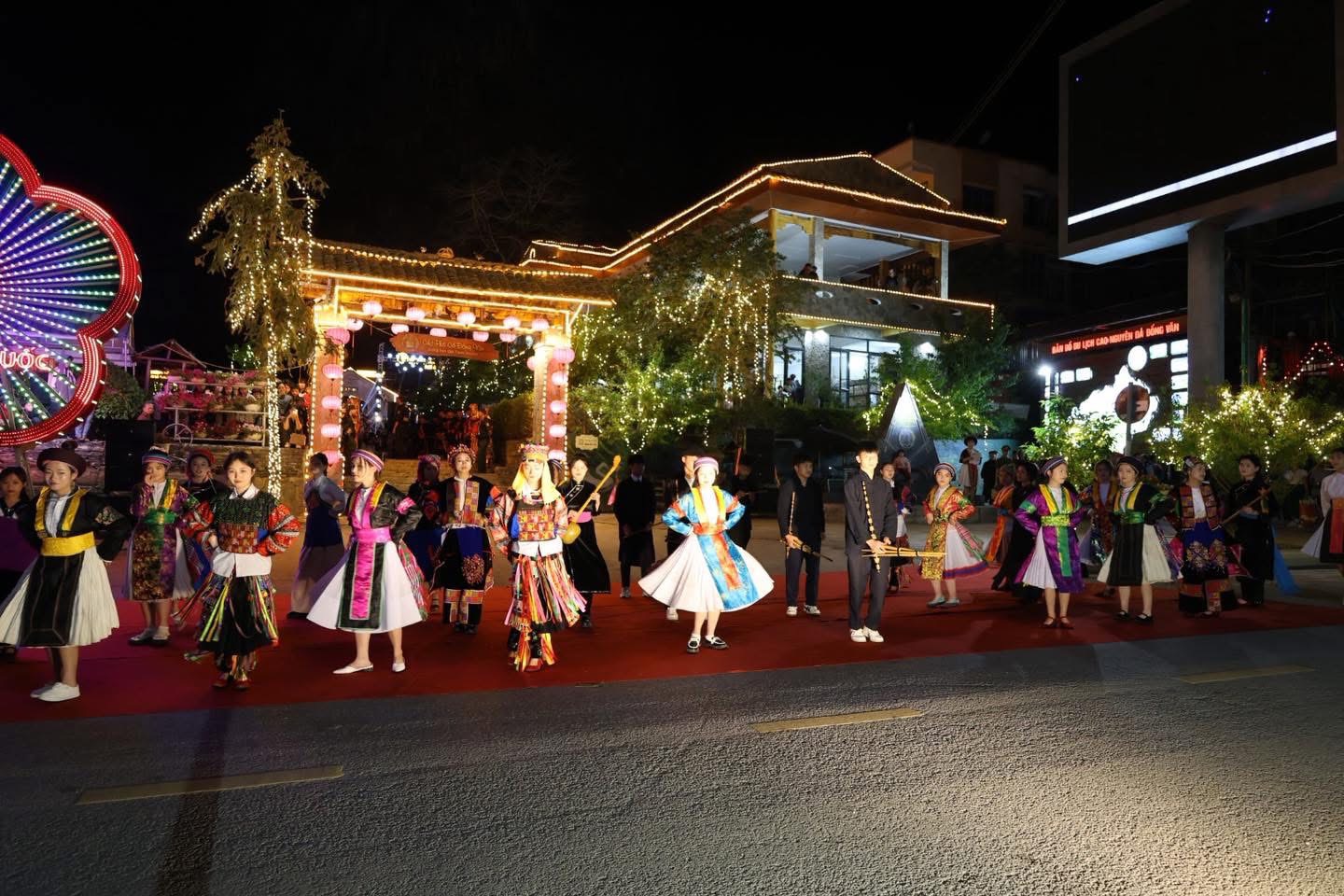 Khèn Mông Đồng Văn – Thanh âm gọi mùa, đánh thức miền đá