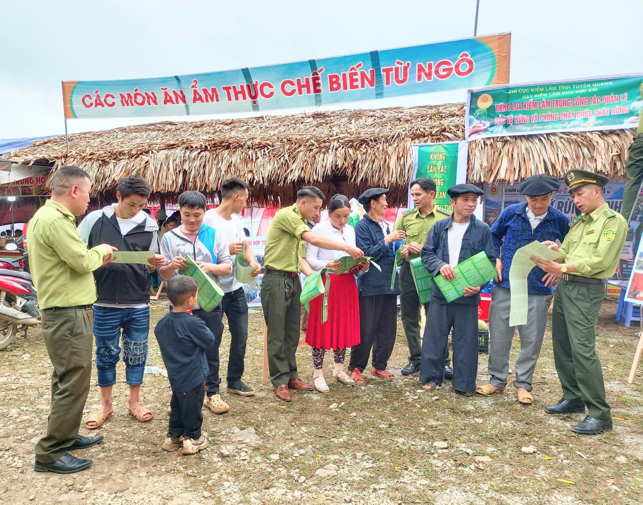 Hạt Kiểm lâm khu vực XVI linh hoạt trong công tác tuyên truyền luật lâm nghiệp