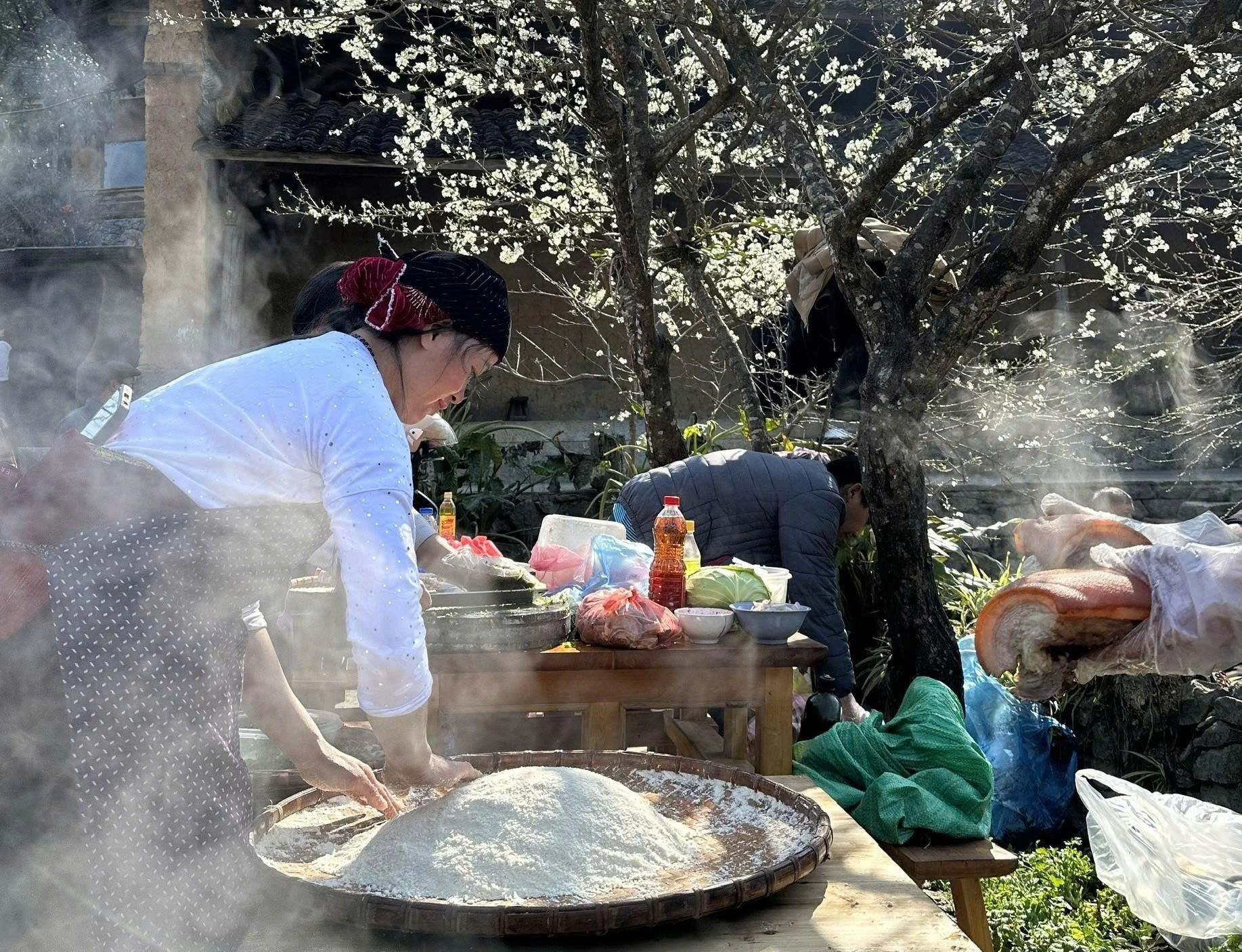 Tết sớm ở vùng cao