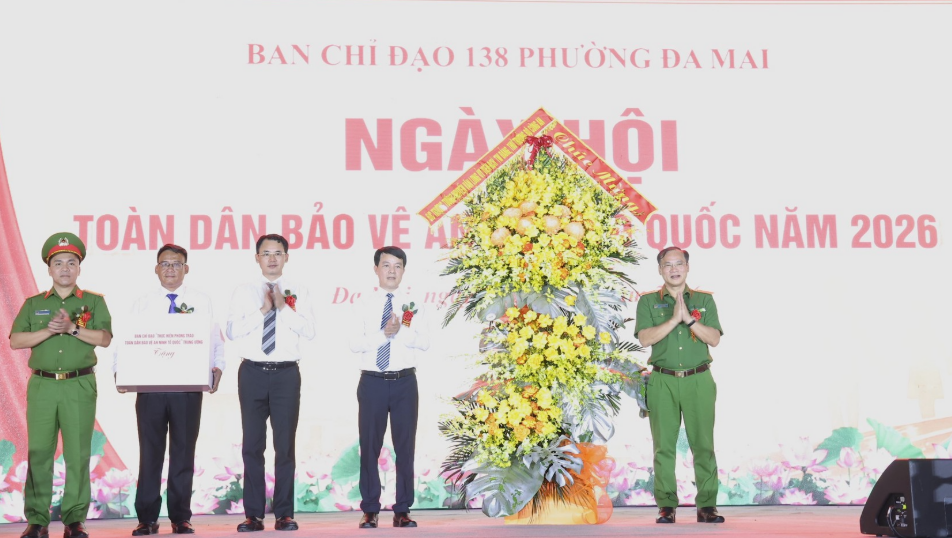 THỨ TRƯỞNG NGUYỄN VĂN LONG DỰ NGÀY HỘI TOÀN DÂN BẢO VỆ AN NINH TỔ QUỐC TẠI TỈNH BẮC NINH