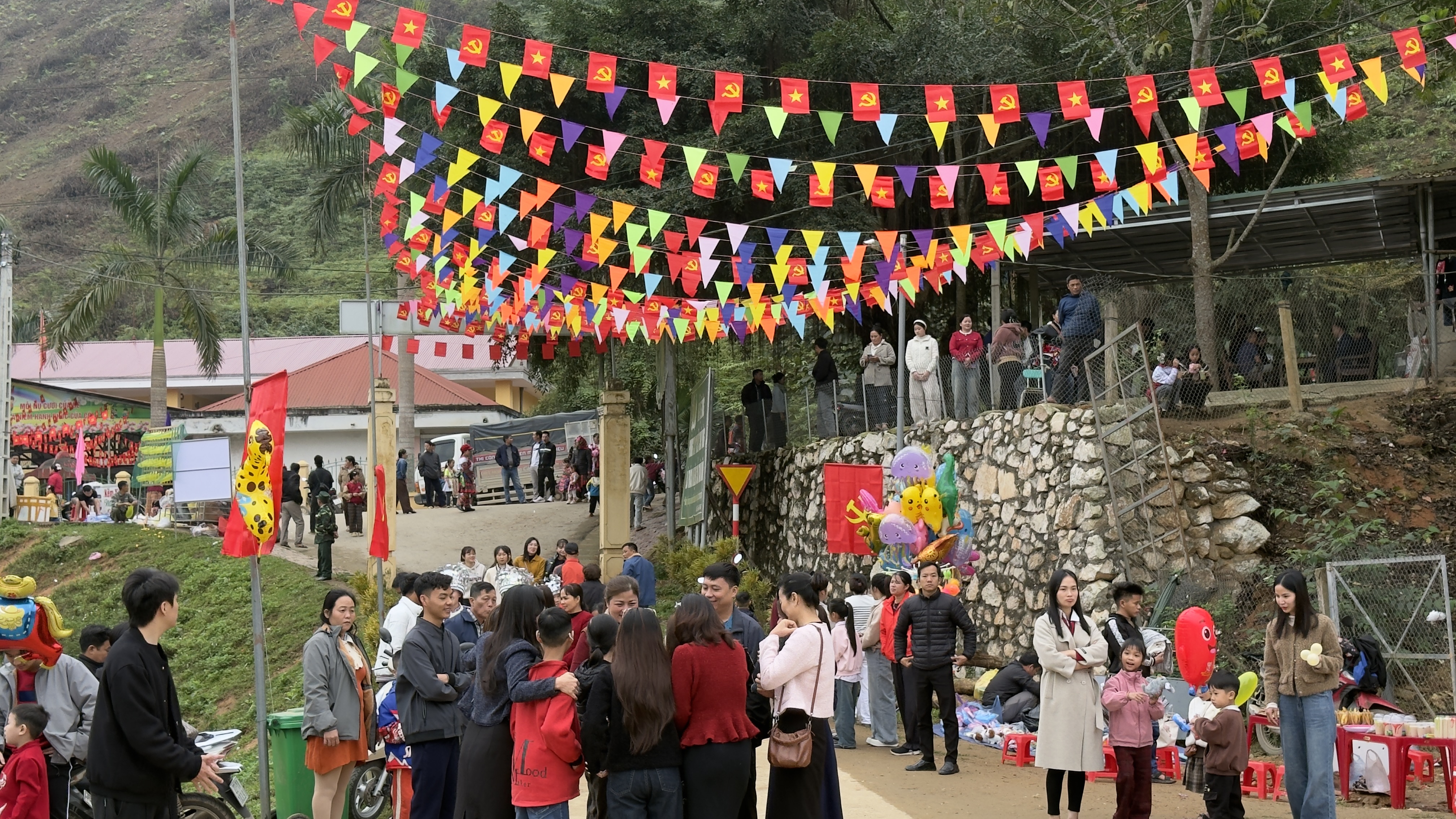 XÃ YÊN PHÚ TỔ CHỨC THÀNH CÔNG LỄ HỘI GẦU TÀO NĂM 2026