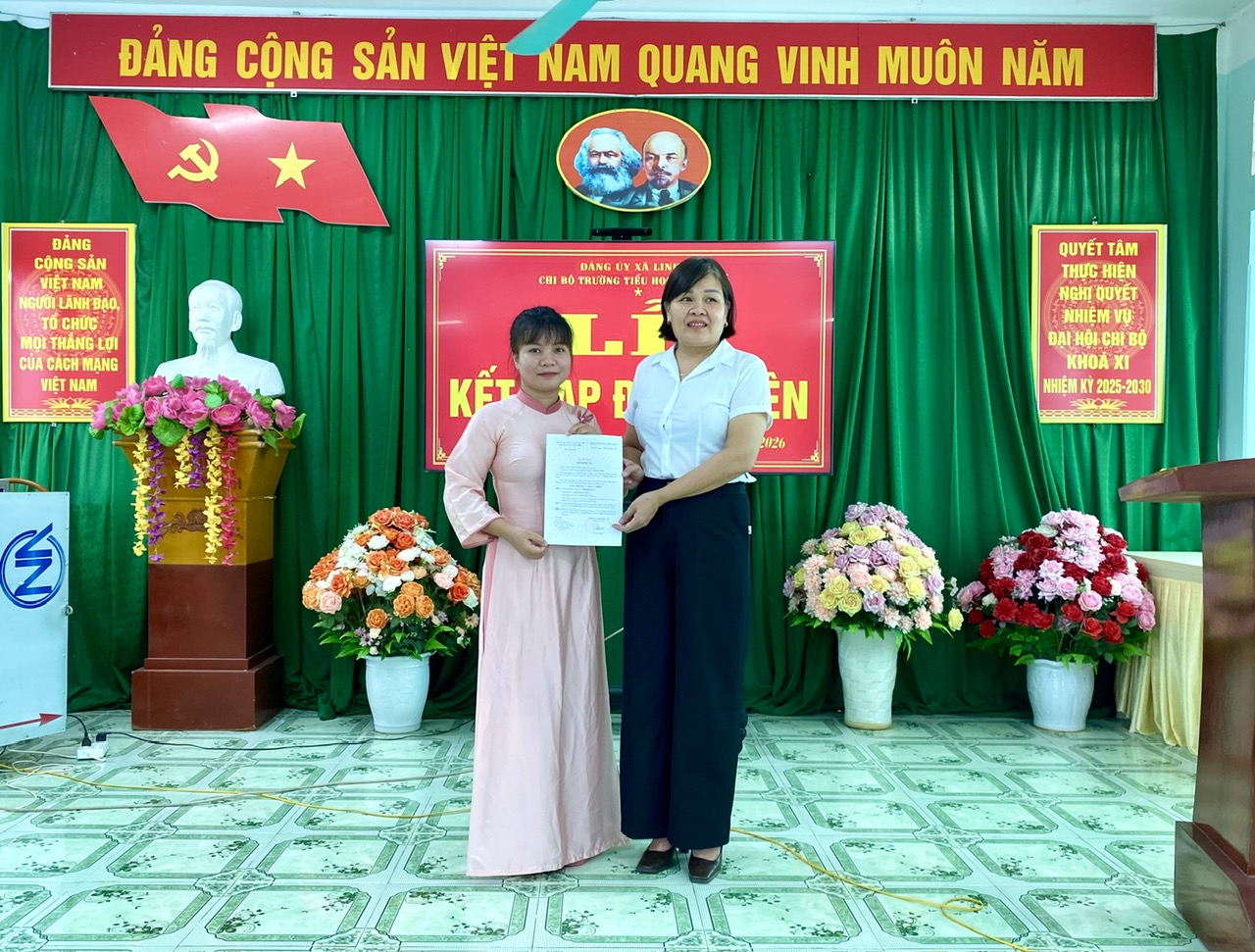 Kết nạp đảng 5.jpg