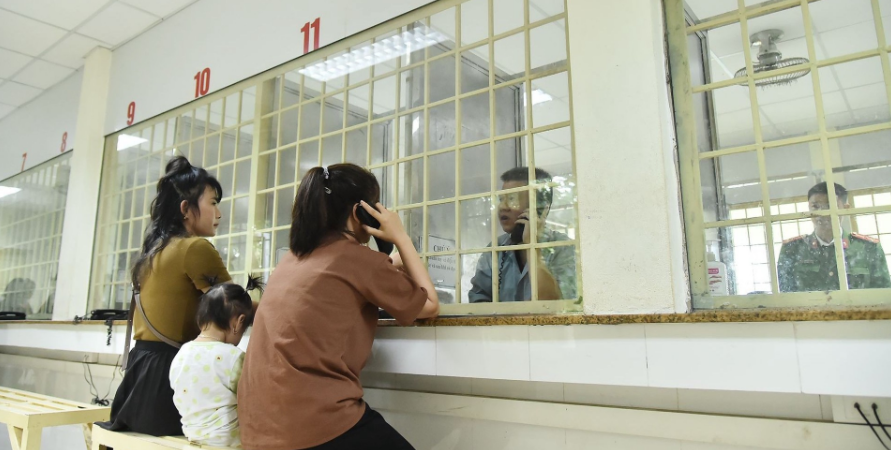 ĐỀ XUẤT SỬA ĐỔI QUY ĐỊNH VỀ ĐỒ VẬT CẤM ĐƯA VÀO CƠ SỞ GIAM GIỮ PHẠM NHÂN VÀ VIỆC THU GIỮ, XỬ LÝ ĐỒ VẬT CẤM