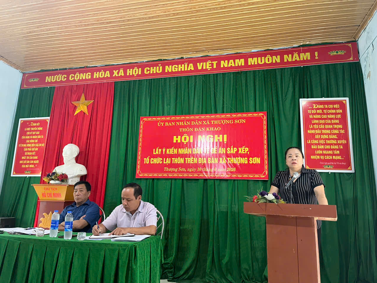 THƯỢNG SƠN: TỔ CHỨC HỘI NGHỊ LẤY Ý KIẾN CỬ TRI VỀ ĐỀ ÁN SẮP XẾP, TỔ CHỨC LẠI THÔN TẠI THÔN ĐÁN KHAO
