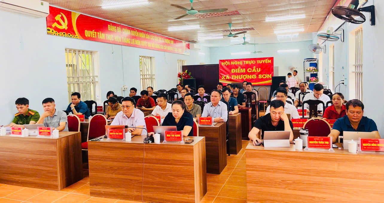 XÃ THƯỢNG SƠN THAM DỰ HỘI NGHỊ HỌC TẬP, QUÁN TRIỆT, TRIỂN KHAI THỰC HIỆN CÁC NGHỊ QUYẾT CỦA BAN CHẤP HÀNH ĐẢNG BỘ TỈNH, BAN THƯỜNG VỤ TỈNH ỦY