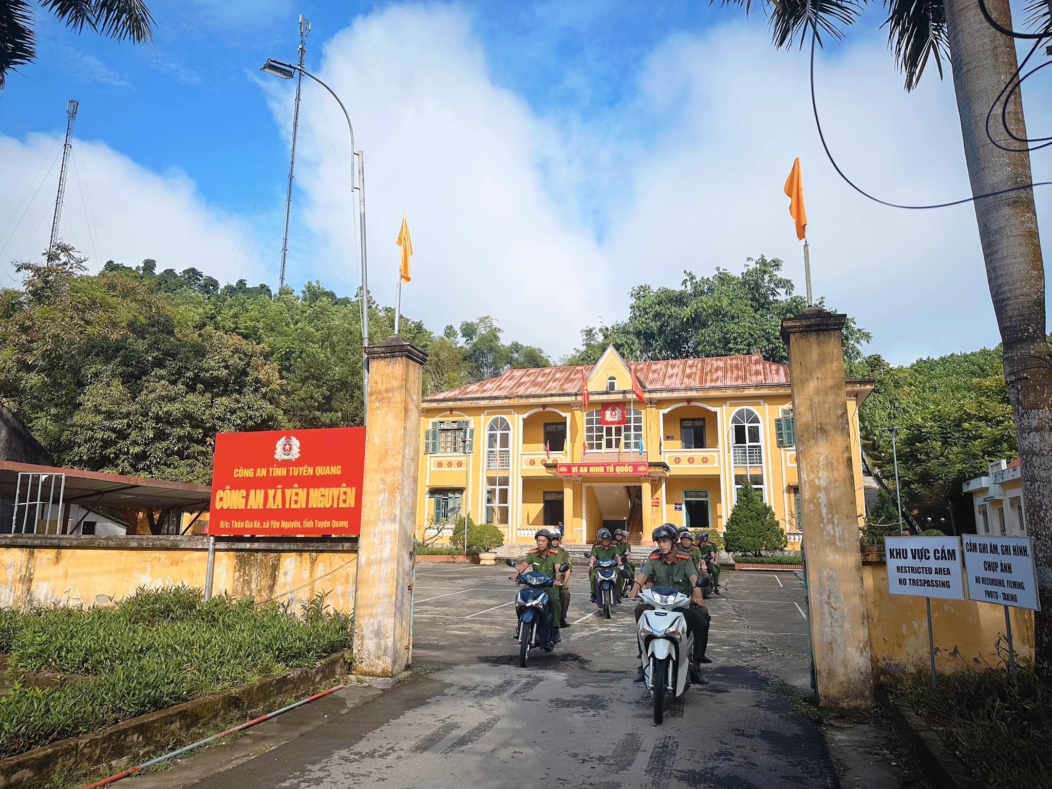 CÔNG AN XÃ YÊN NGUYÊN RA QUÂN THỰC HIỆN ĐỢT CAO ĐIỂM TẤN CÔNG, TRẤN ÁP TỘI PHẠM, BẢO ĐẢM AN NINH, TRẬT TỰ TRÊN ĐỊA BÀN