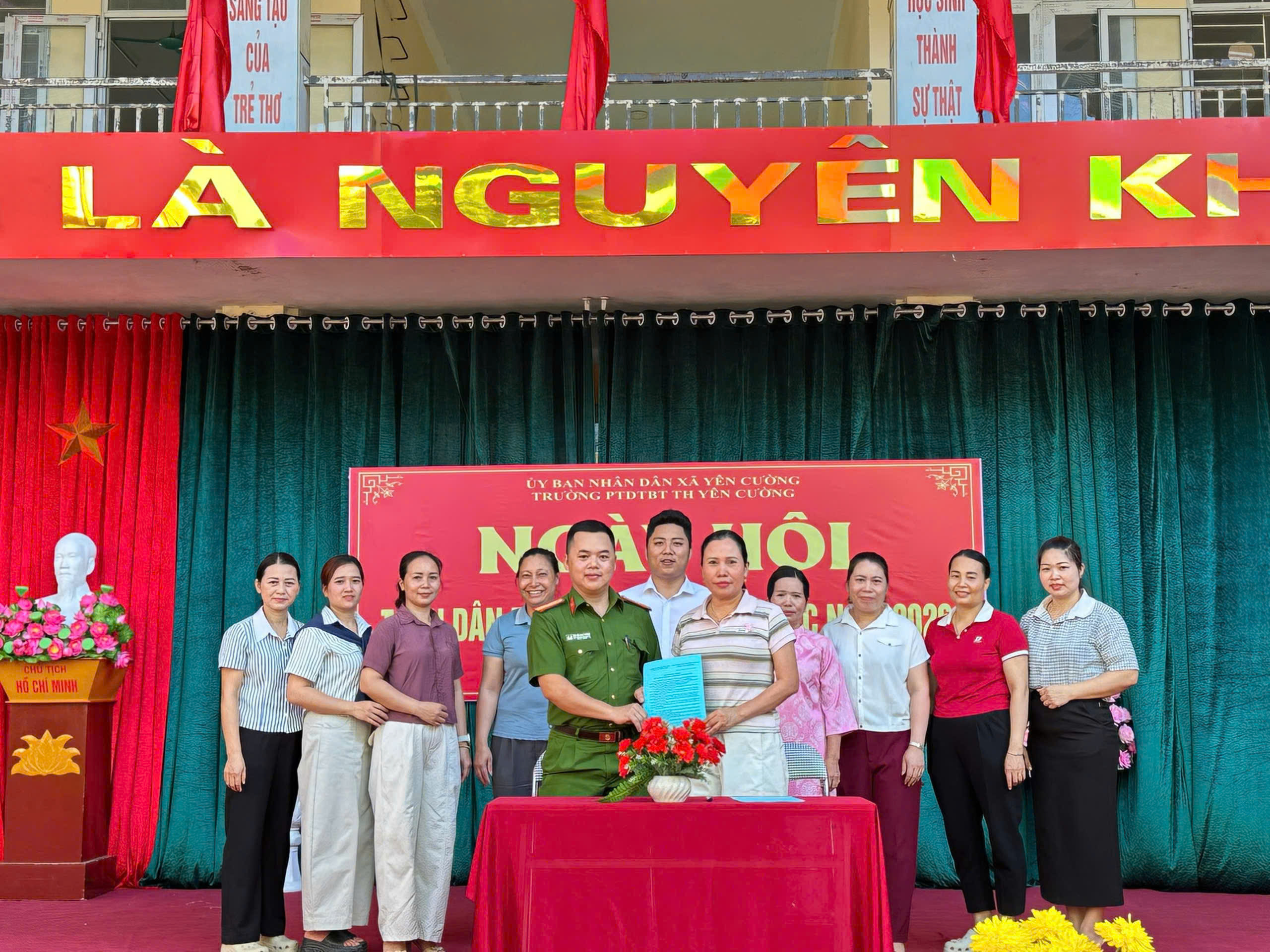 ĐỒNG HÀNH XÂY DỰNG MÔI TRƯỜNG HỌC ĐƯỜNG AN TOÀN, THÂN THIỆN