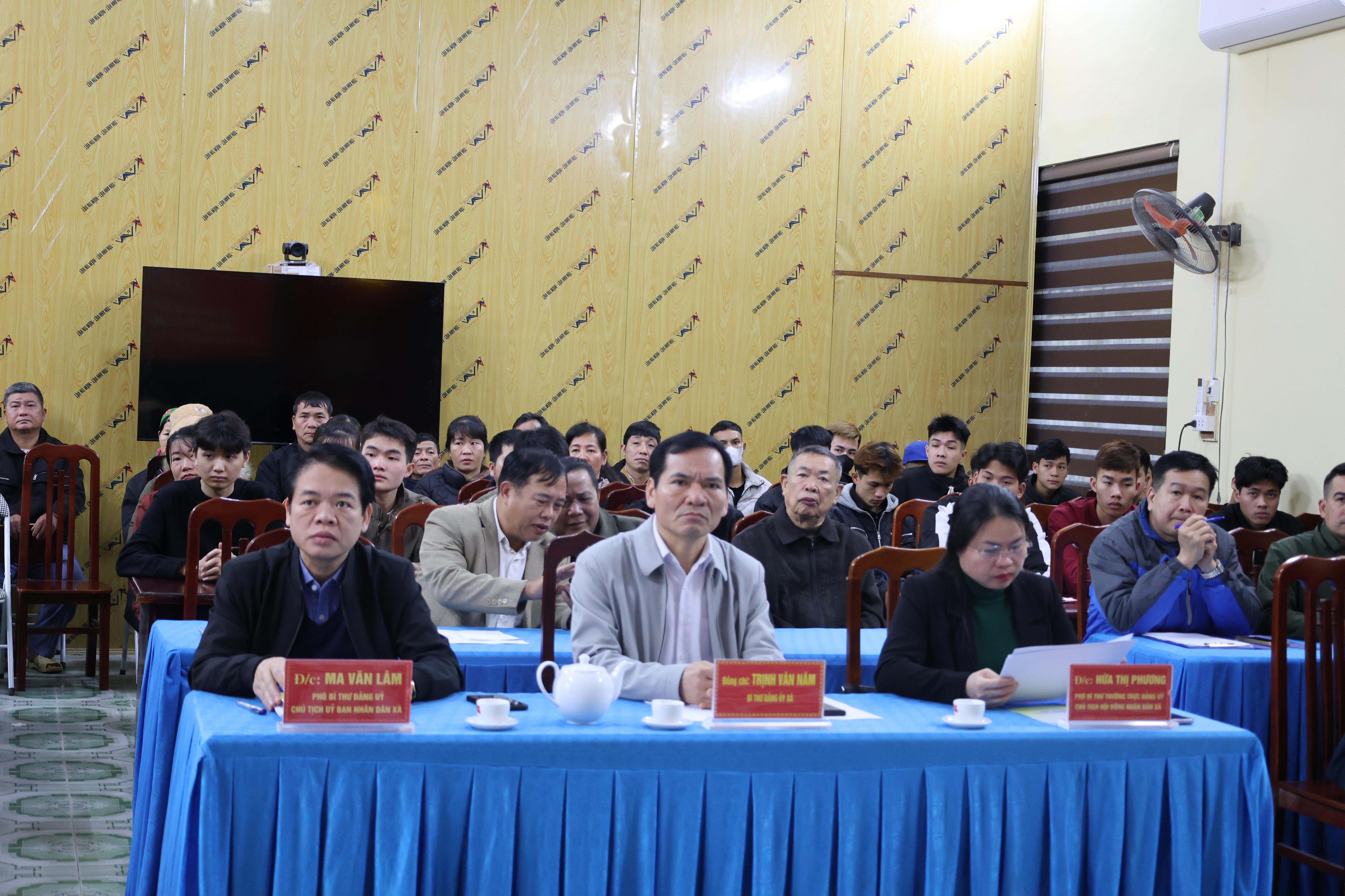 Ủy ban nhân dân xã Bình An tổ chức gặp mặt, trao Quyết định cho công dân nhập ngũ năm 2026