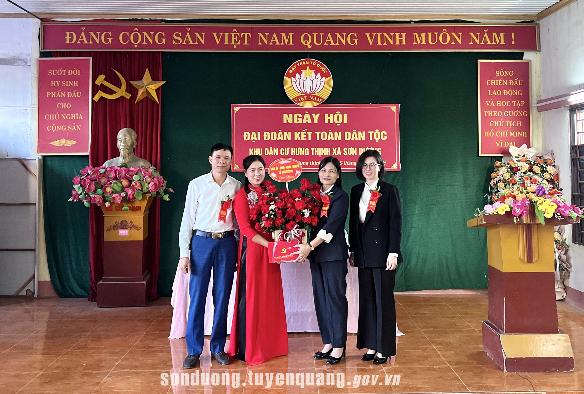 Khu dân cư Hưng Thịnh tưng bừng khí thế Ngày hội Đại đoàn kết toàn dân tộc năm 2025
