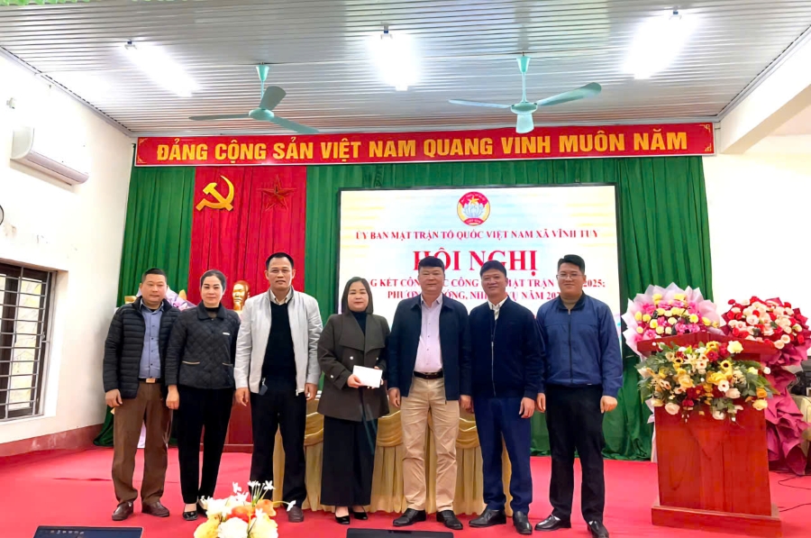 44 khen thưởng c X.jpg