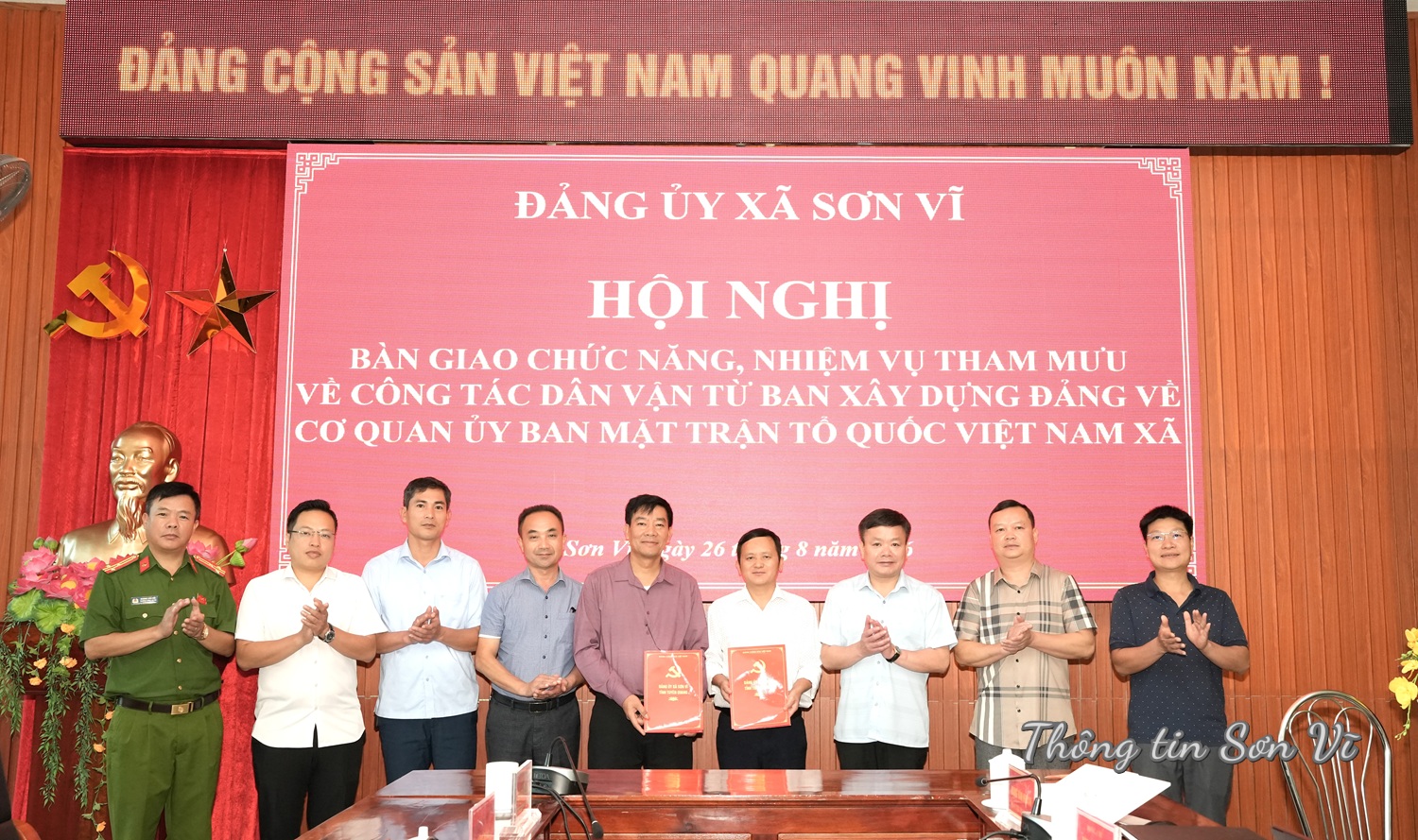 Bàn giao chức năng, nhiệm vụ về công tác dân vận từ Ban Xây dựng Đảng sang Ủy ban MTTQ Việt Nam xã