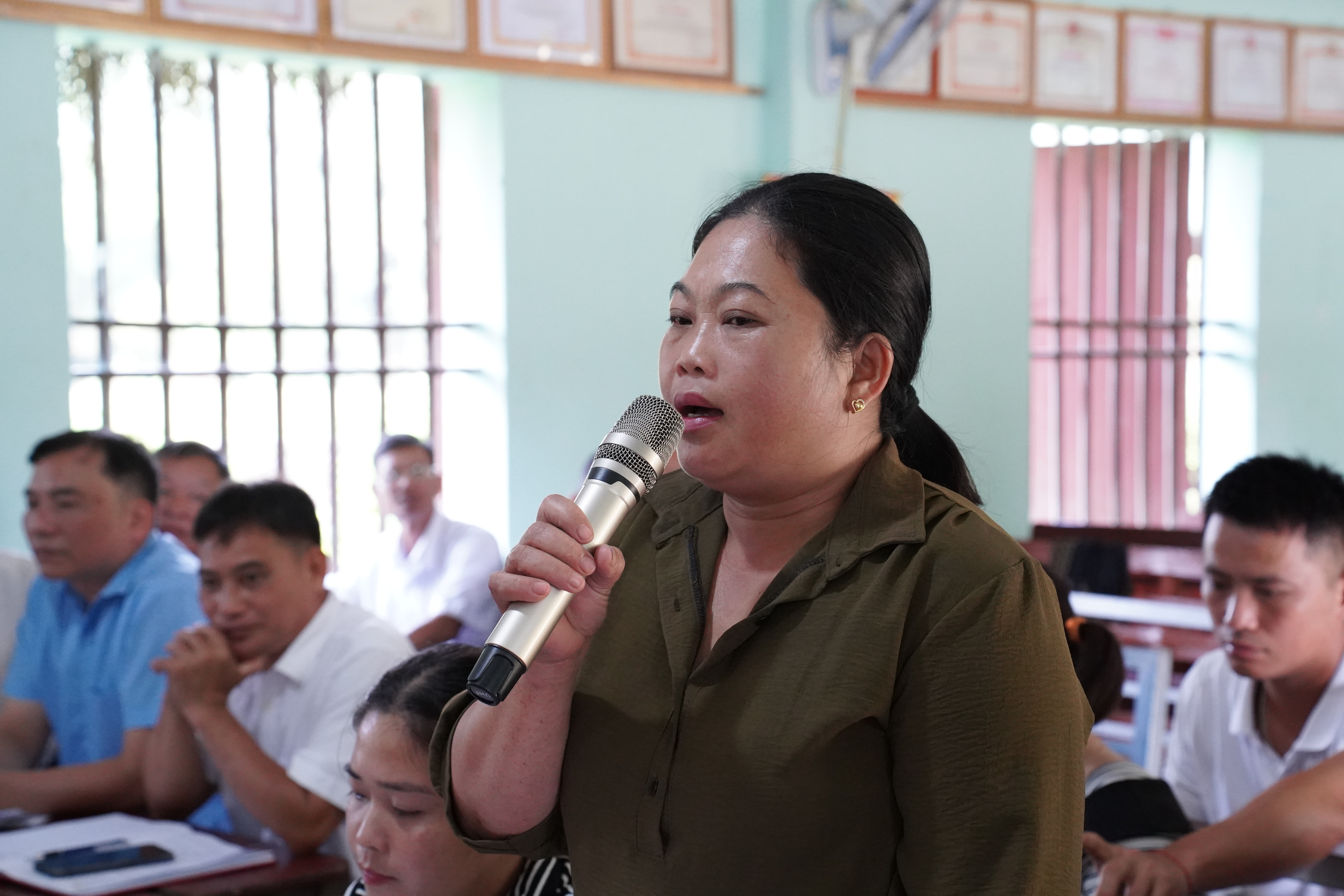 Th&ocirc;n Trang 9.JPG