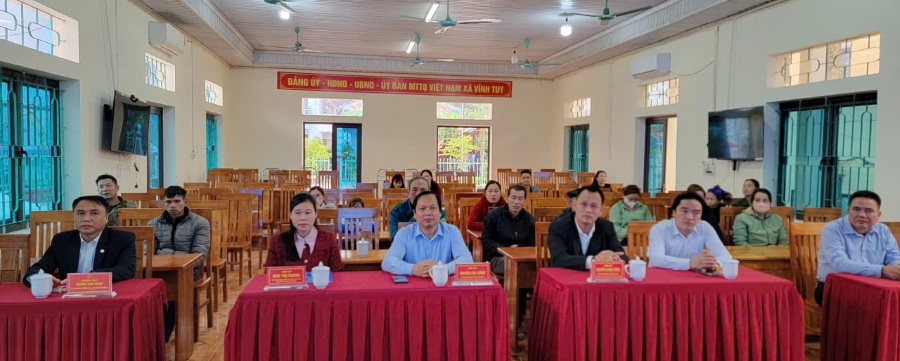 trao quà tết 22.jpg