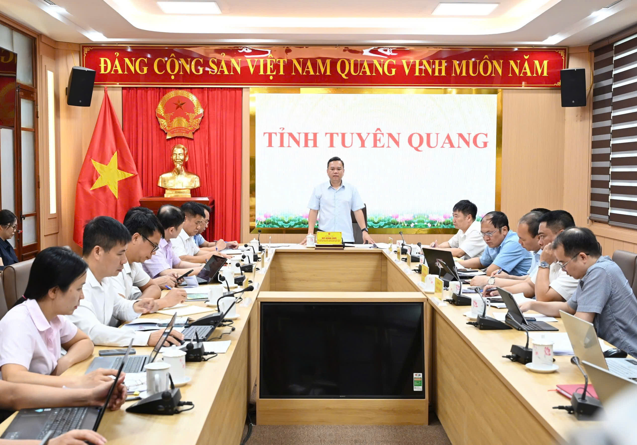 Tập trung tháo gỡ vướng mắc, đẩy nhanh giải ngân các chương trình MTQG