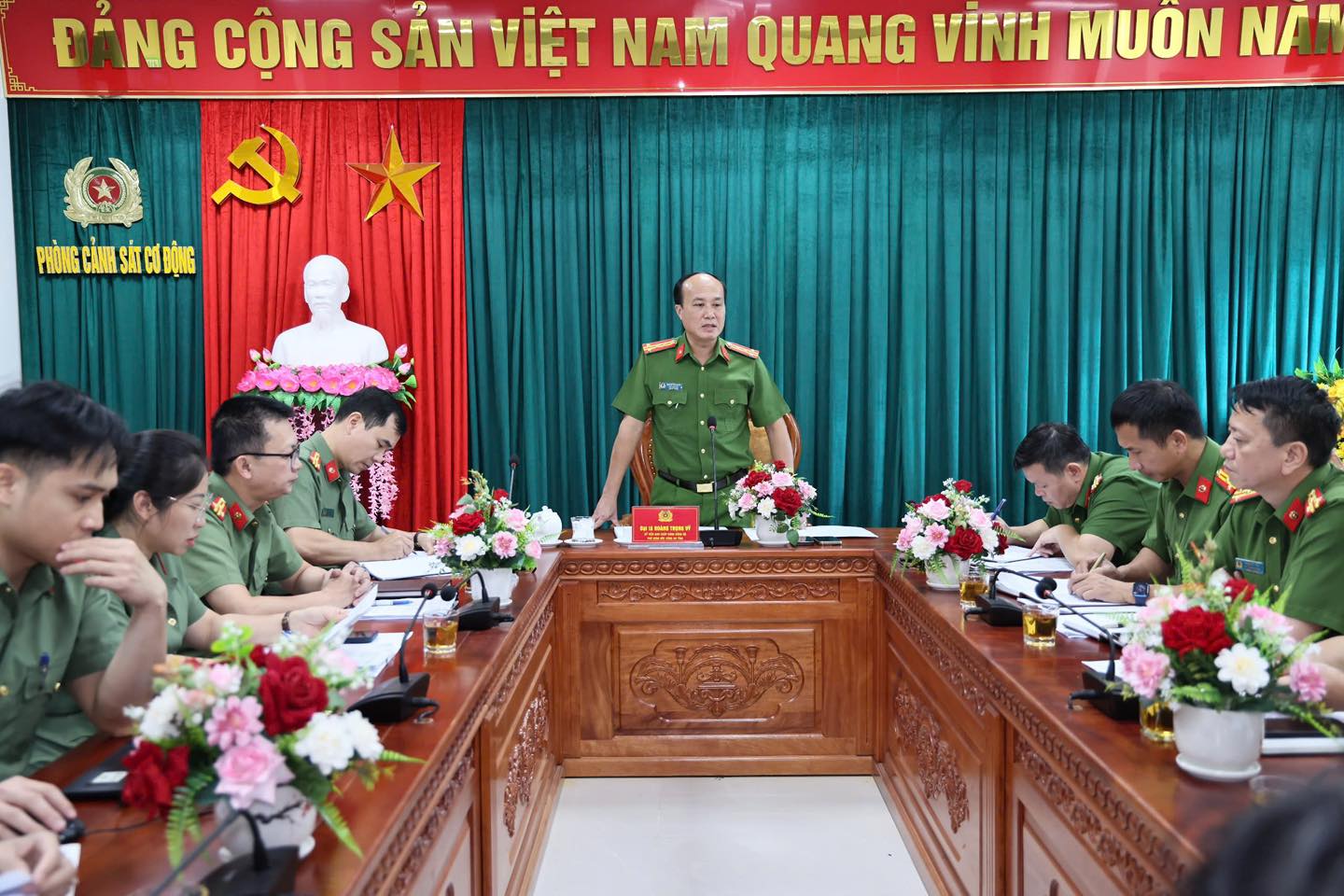 LÃNH ĐẠO CÔNG AN TỈNH LÀM VIỆC VỚI PHÒNG CẢNH SÁT CƠ ĐỘNG
