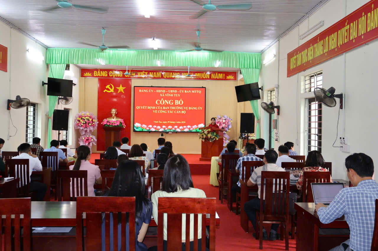 C&ocirc;ng bố QĐ Nh pbieu.jpg