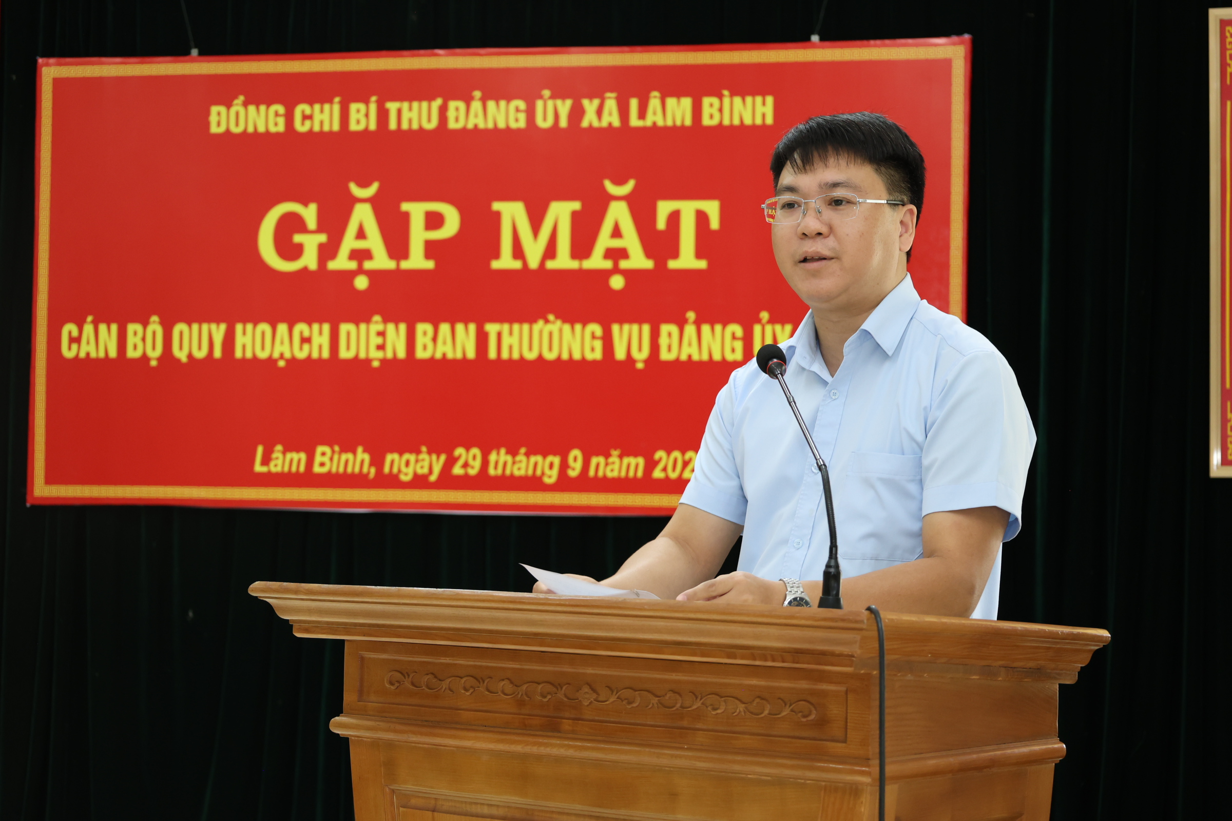 Đồng chí Bí thư Đảng ủy, Chủ tịch HĐND xã Lâm Bình gặp mặt cán bộ quy hoạch diện Ban Thường vụ Đảng ủy quản lý