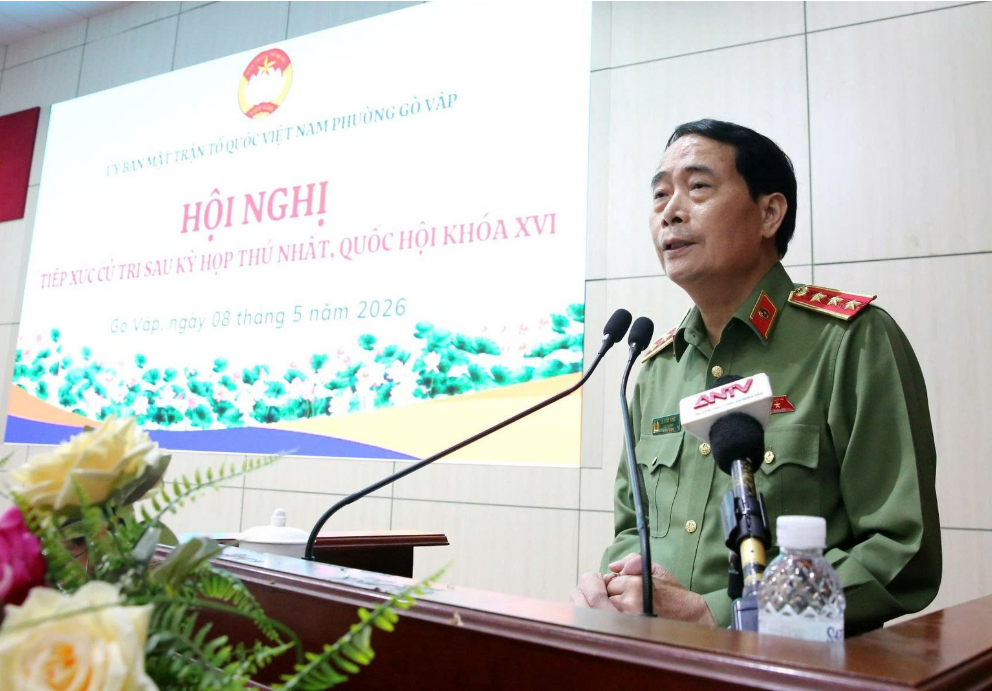 THỨ TRƯỞNG LÊ QUỐC HÙNG TIẾP XÚC CỬ TRI TẠI TP. HỒ CHÍ MINH
