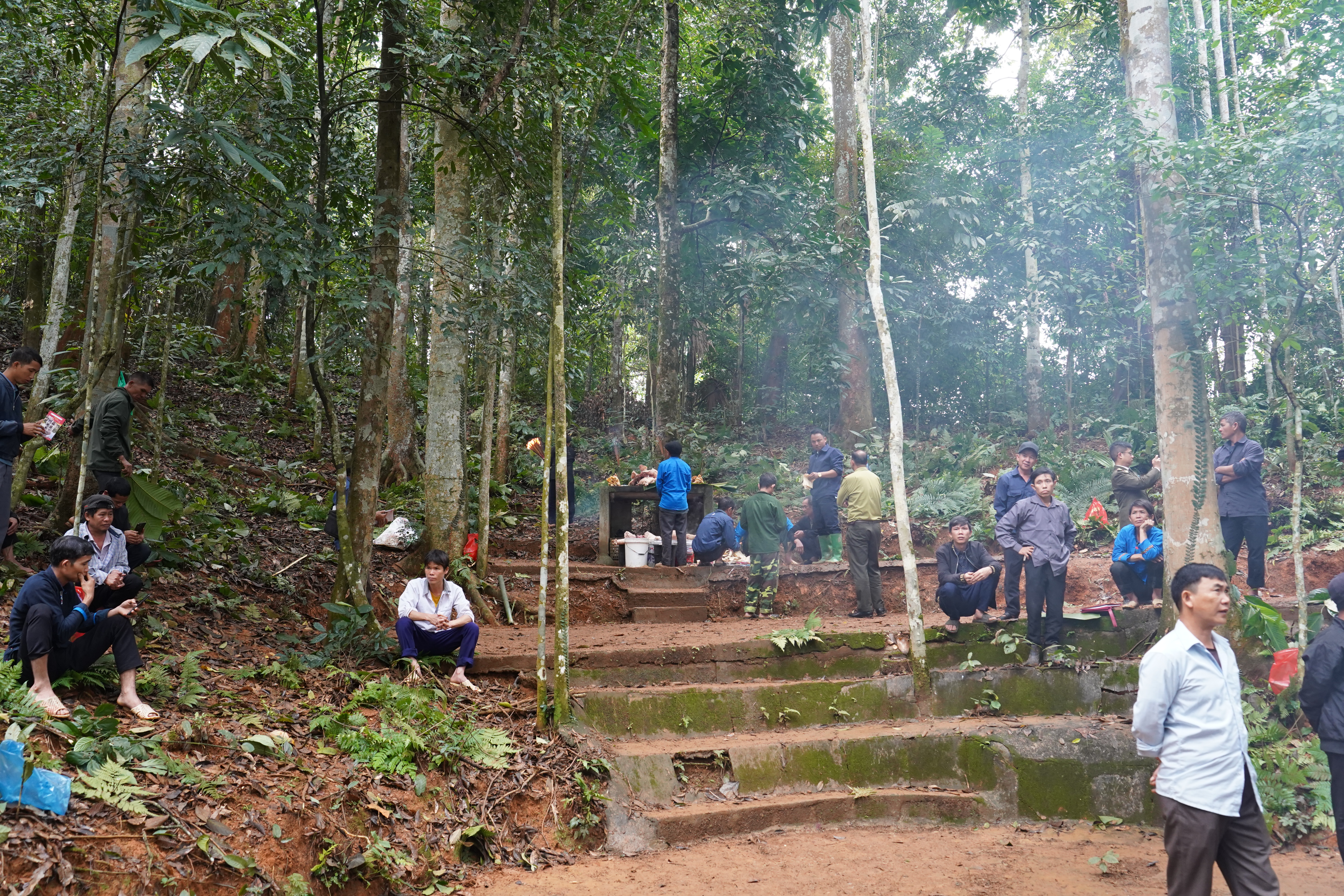 C&uacute;ng rừng 6.JPG