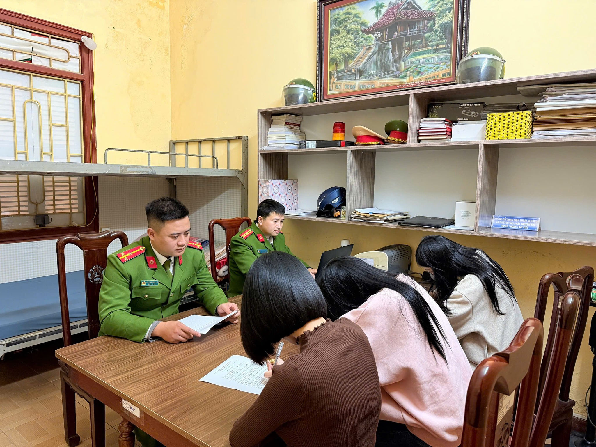 CÔNG AN PHƯỜNG MINH XUÂN TĂNG CƯỜNG CÔNG TÁC KIỂM TRA, QUẢN LÝ CƯ TRÚ