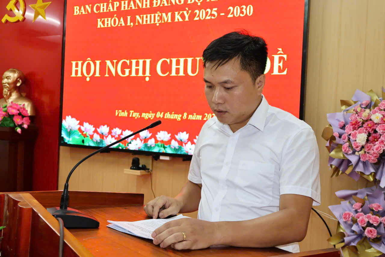 Họp BCH chuyên đề 4 th 8 th anh.jpg