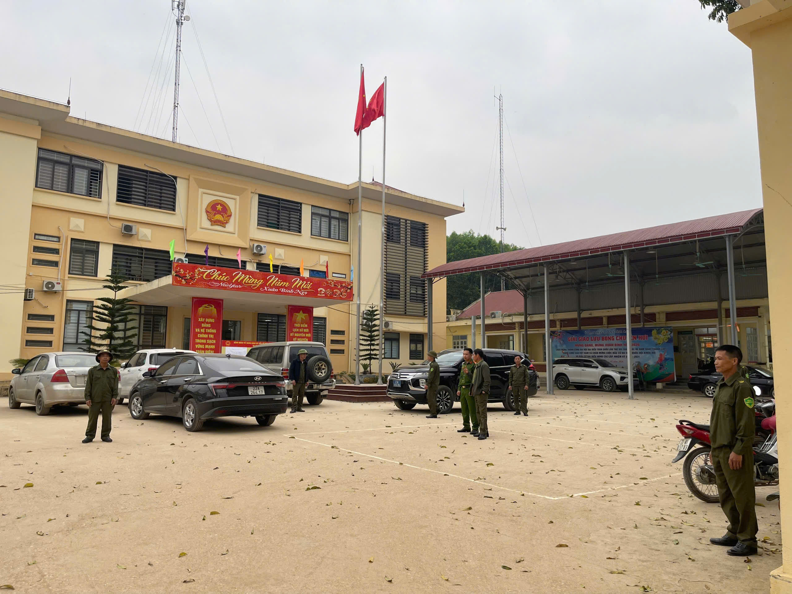 CÔNG AN XÃ BÌNH CA BẢO ĐẢM ANTT HỘI NGHỊ TIẾP XÚC CỬ TRI VỚI NGƯỜI ỨNG CỬ ĐẠI BIỂU HĐND TỈNH KHÓA XX, NHIỆM KỲ 2026 - 2031