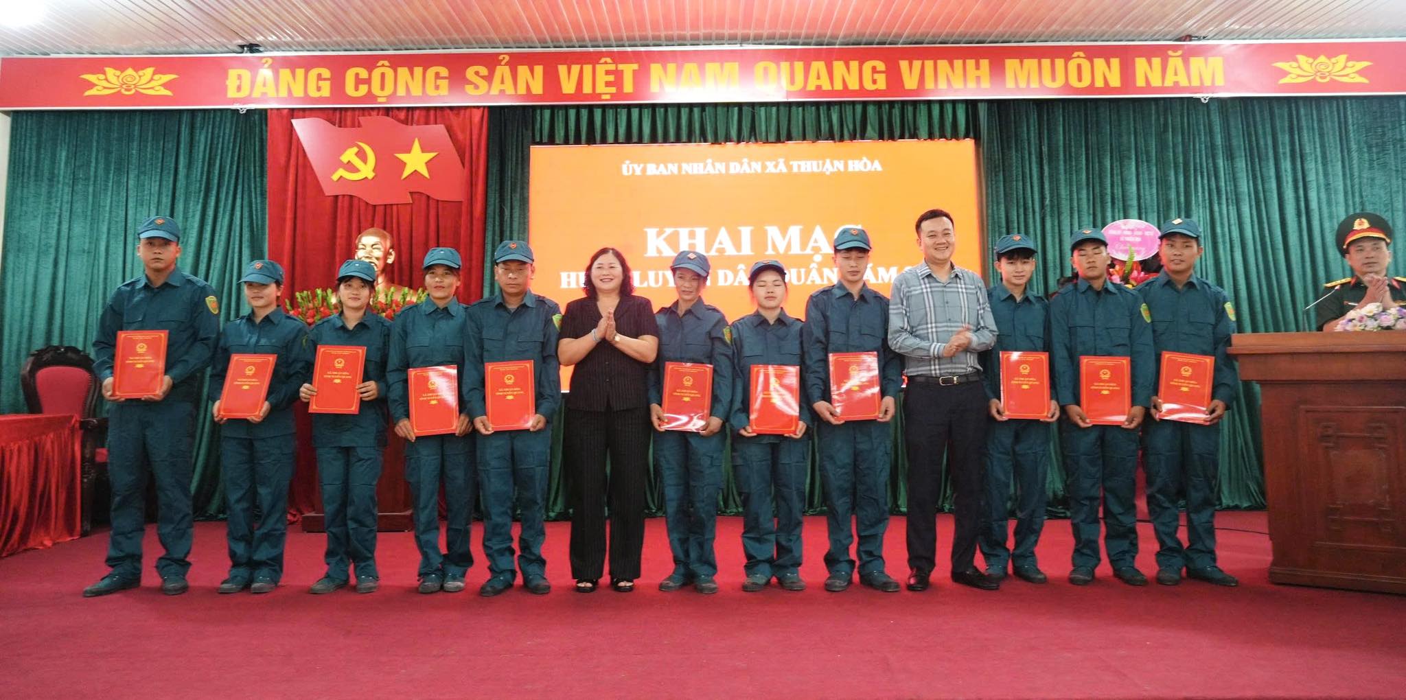 Thuận Hòa khai mạc huấn luyện dân quân năm 2026