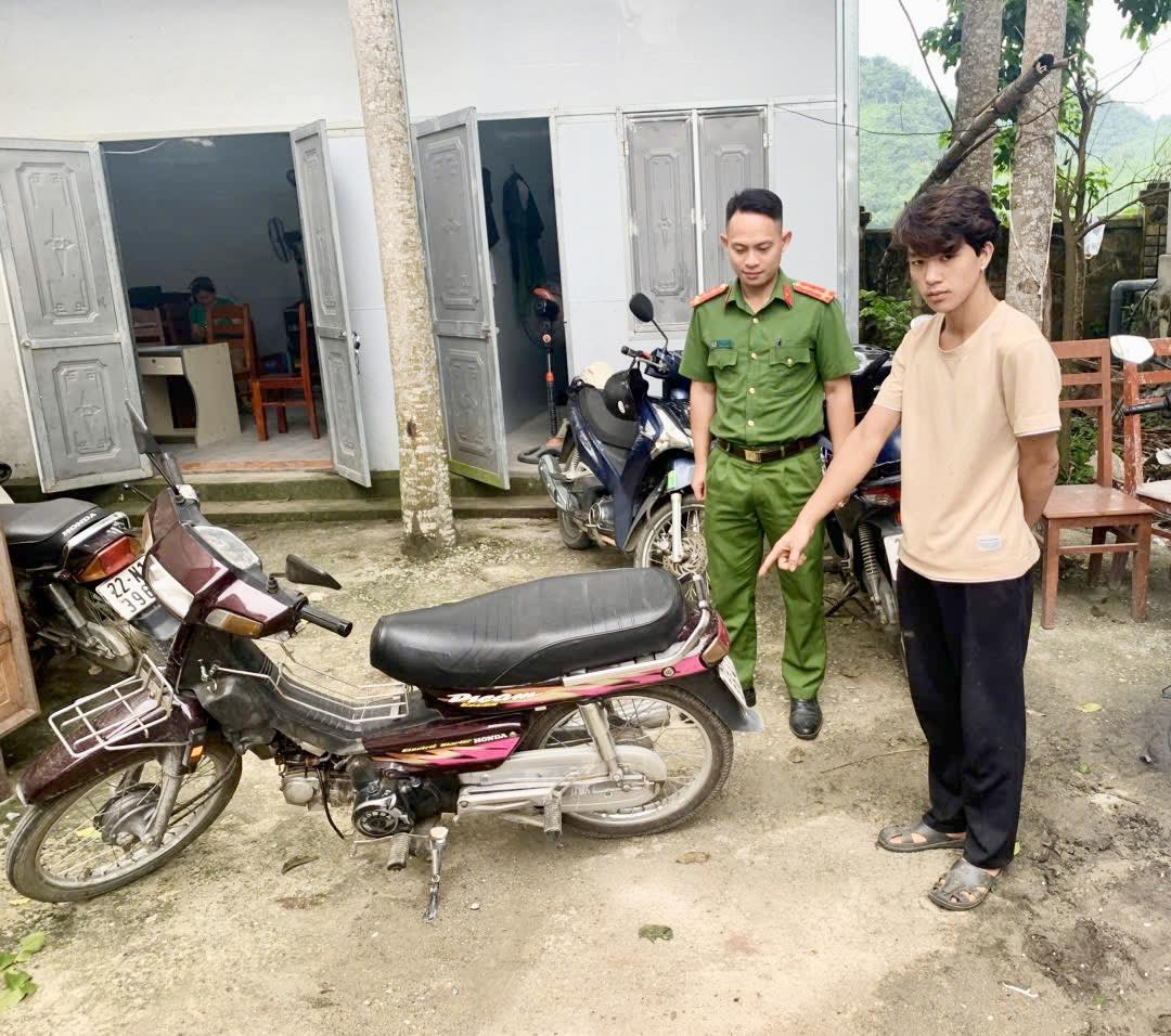 PHÁT HUY VAI TRÒ CỦA LỰC LƯỢNG CÔNG AN XÃ TRONG CÔNG TÁC ĐẢM BẢO AN NINH TRẬT TỰ