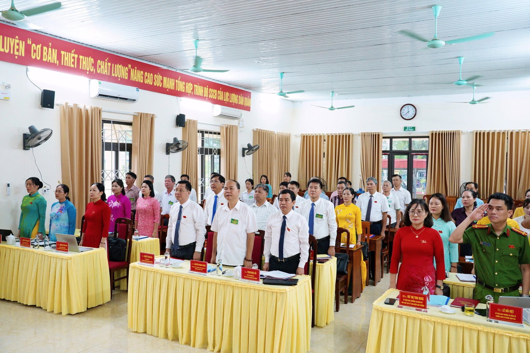 Kỳ họp thứ 2, HĐND phường Nông Tiến khóa XXIII: Quyết nghị tinh gọn tổ dân phố, quyết tâm hoàn thành thắng lợi nhiệm vụ năm 2026