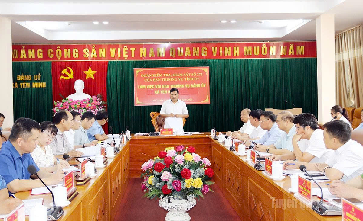 ĐOÀN KIỂM TRA, GIÁM SÁT SỐ 272 CỦA BAN THƯỜNG VỤ TỈNH ỦY LÀM VIỆC VỚI BAN THƯỜNG VỤ ĐẢNG ỦY XÃ YÊN MINH