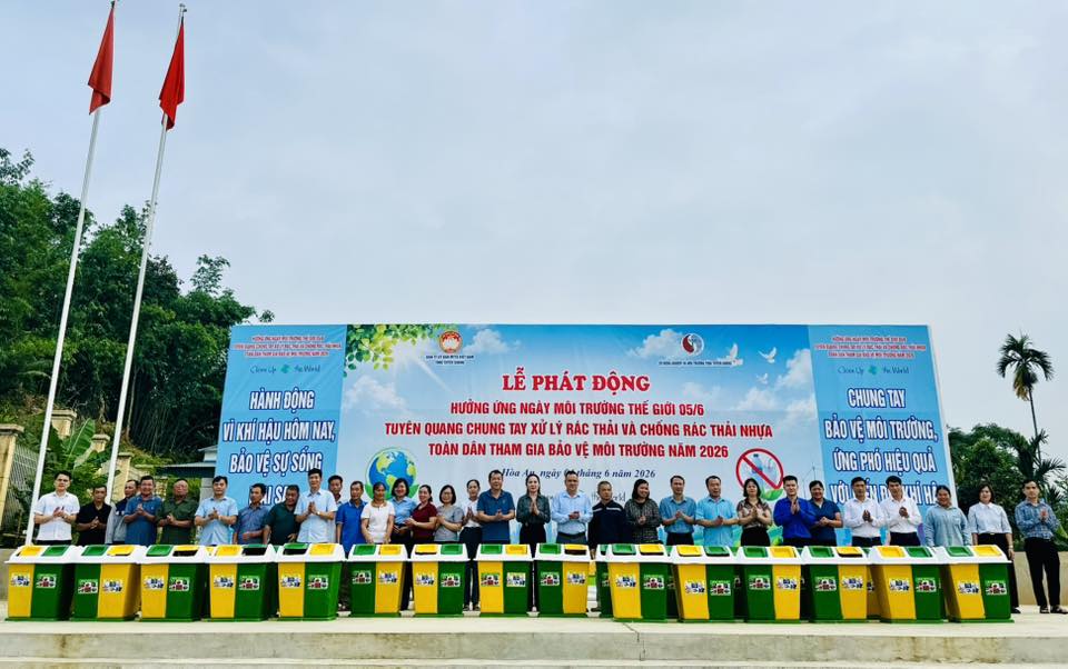 Lễ phát động hưởng ứng ngày môi trường thế giới 5/6; Phong trào “Tuyên Quang chung tay xử lý rác thải và chống rác thải nhựa”; Toàn dân tham gia bảo vệ môi trường.