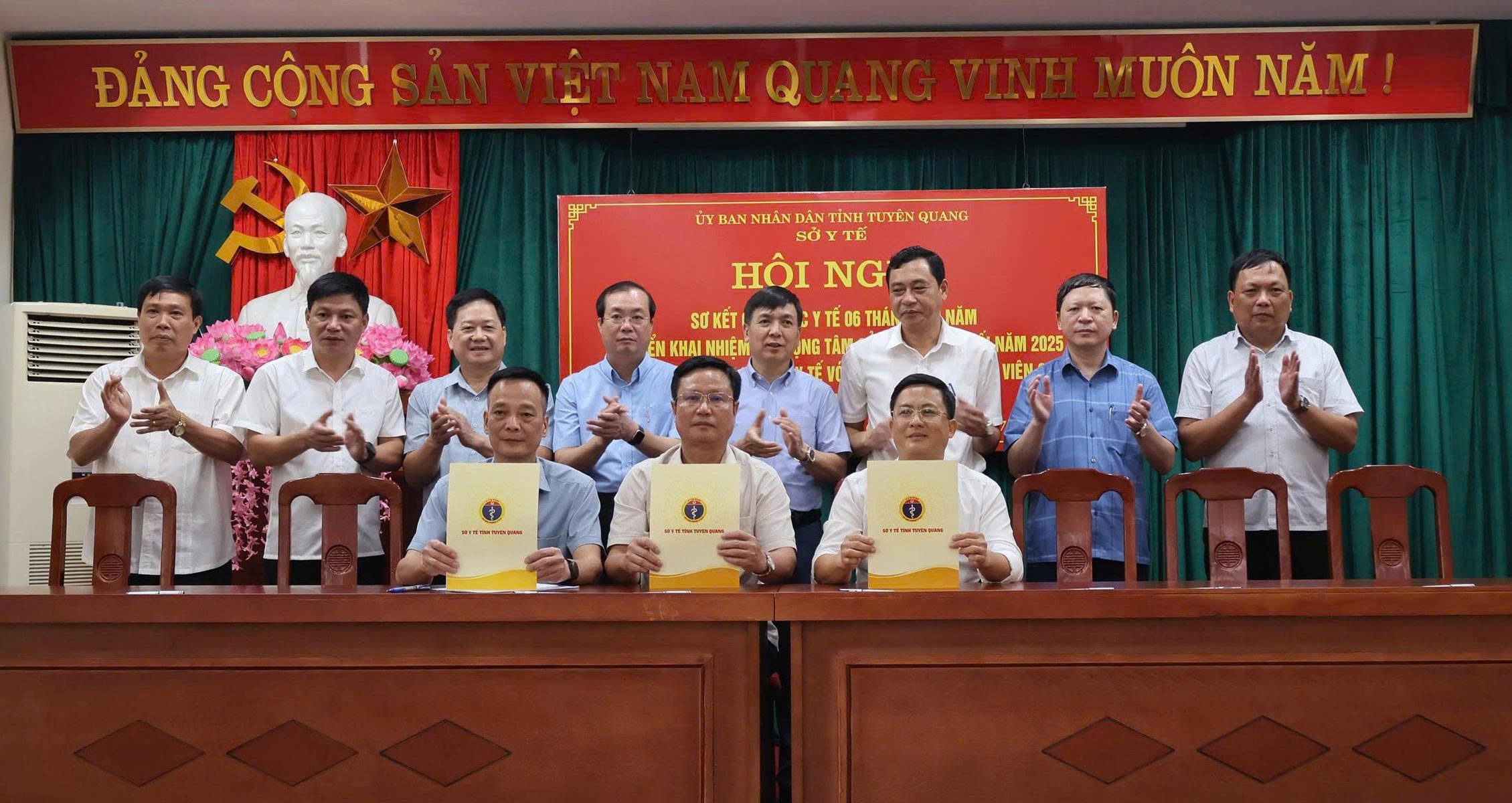 Hội nghị Sơ kết công tác y tế 06 tháng đầu năm và triển khai nhiệm vụ trọng tâm 06 tháng cuối năm 2025