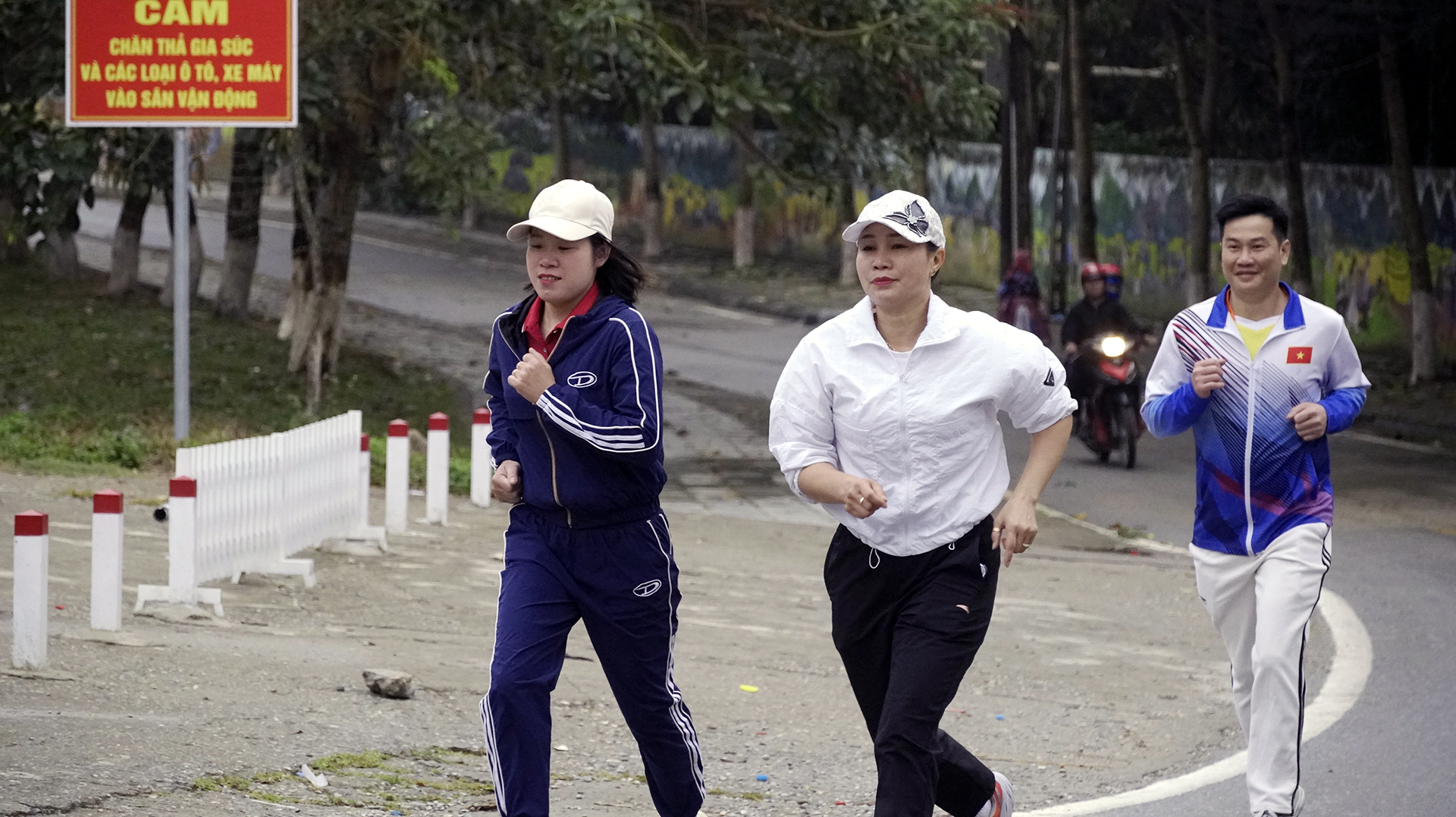 chạy bộ Olympic (2).JPG