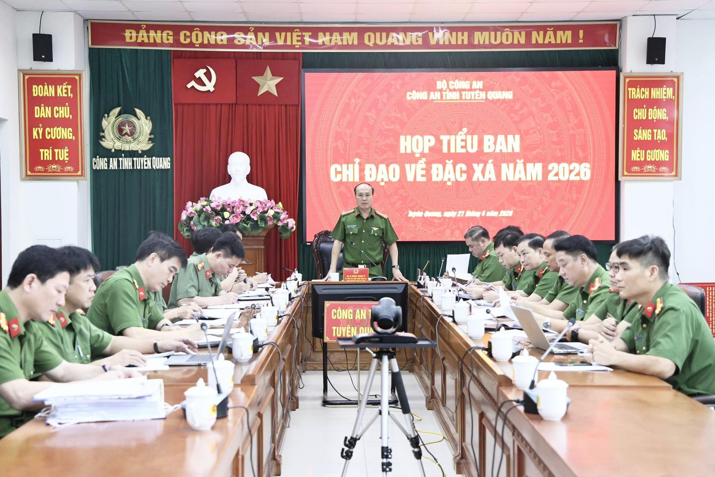 CÔNG AN TUYÊN QUANG THẨM ĐỊNH HỒ SƠ ĐỀ NGHỊ ĐẶC XÁ NĂM 2026