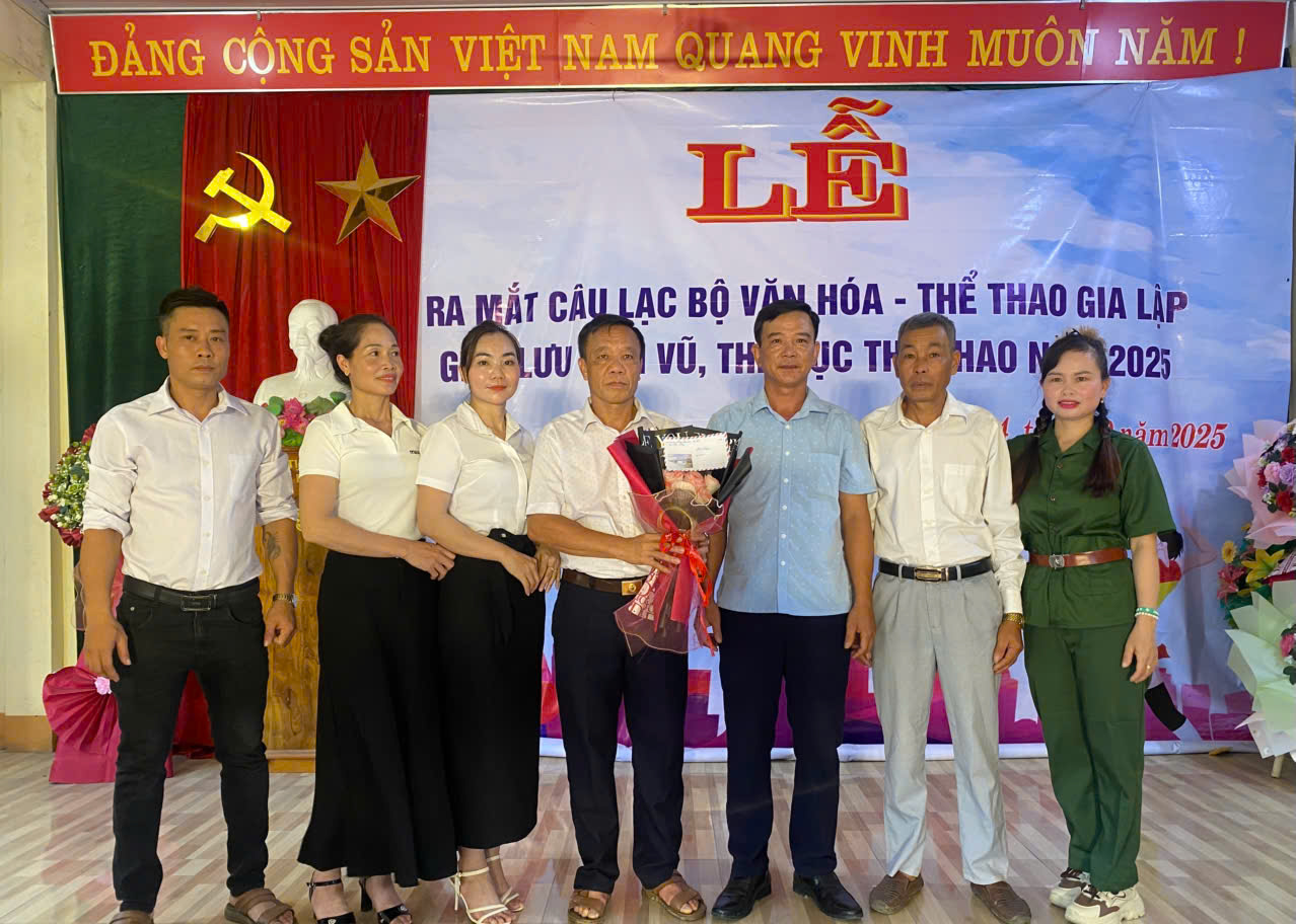 XÃ PHÚ LƯƠNG RA MẮT CÂU LẠC BỘ VĂN HÓA – THỂ THAO GIA LẬP -THÔN GIA LẬP, XÃ PHÚ LƯƠNG