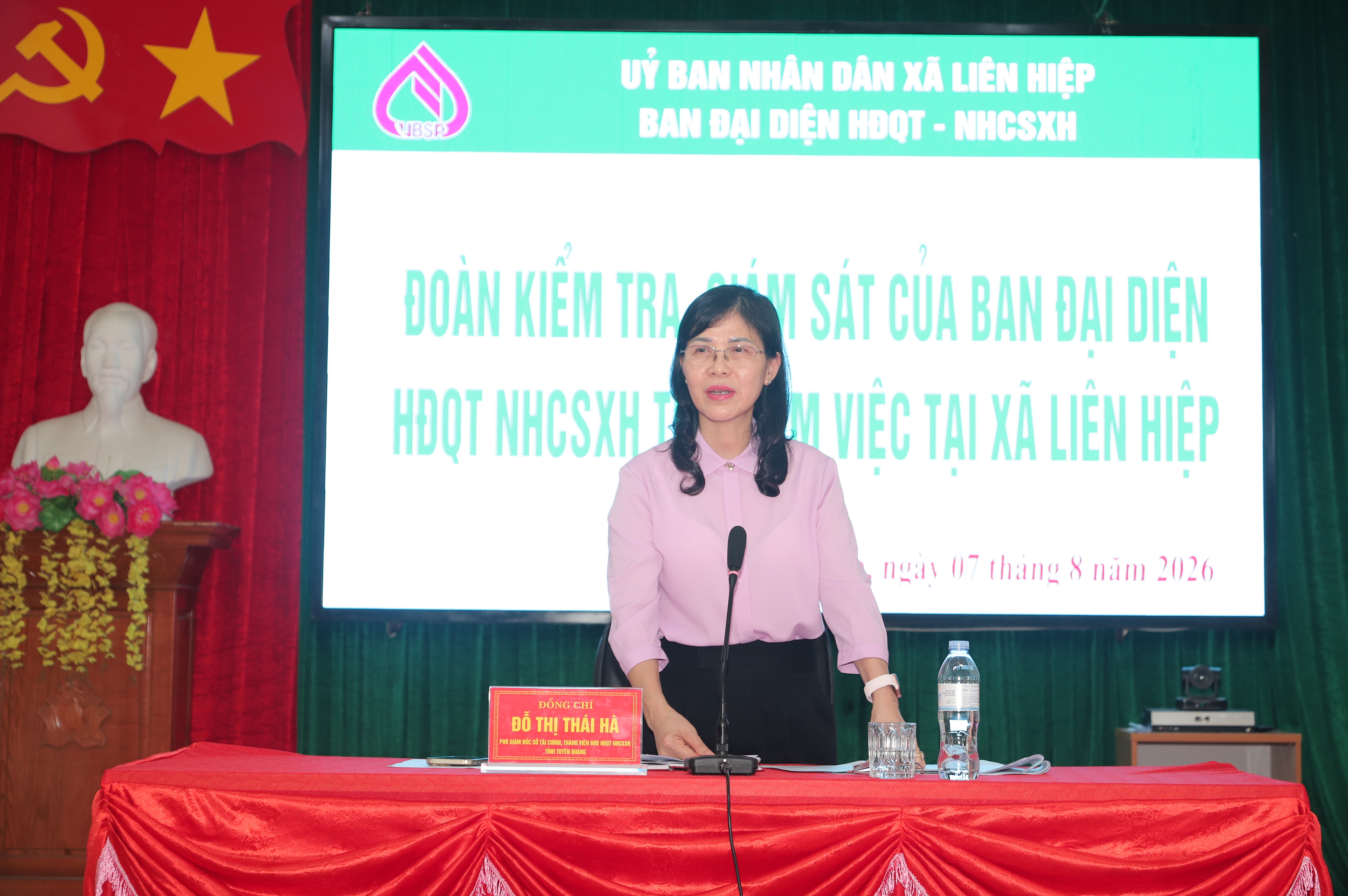Đoàn giám sát Ban đại diện HĐQT Ngân hàng CSXH tỉnh kiểm tra hoạt động tín dụng chính sách tại xã Liên Hiệp