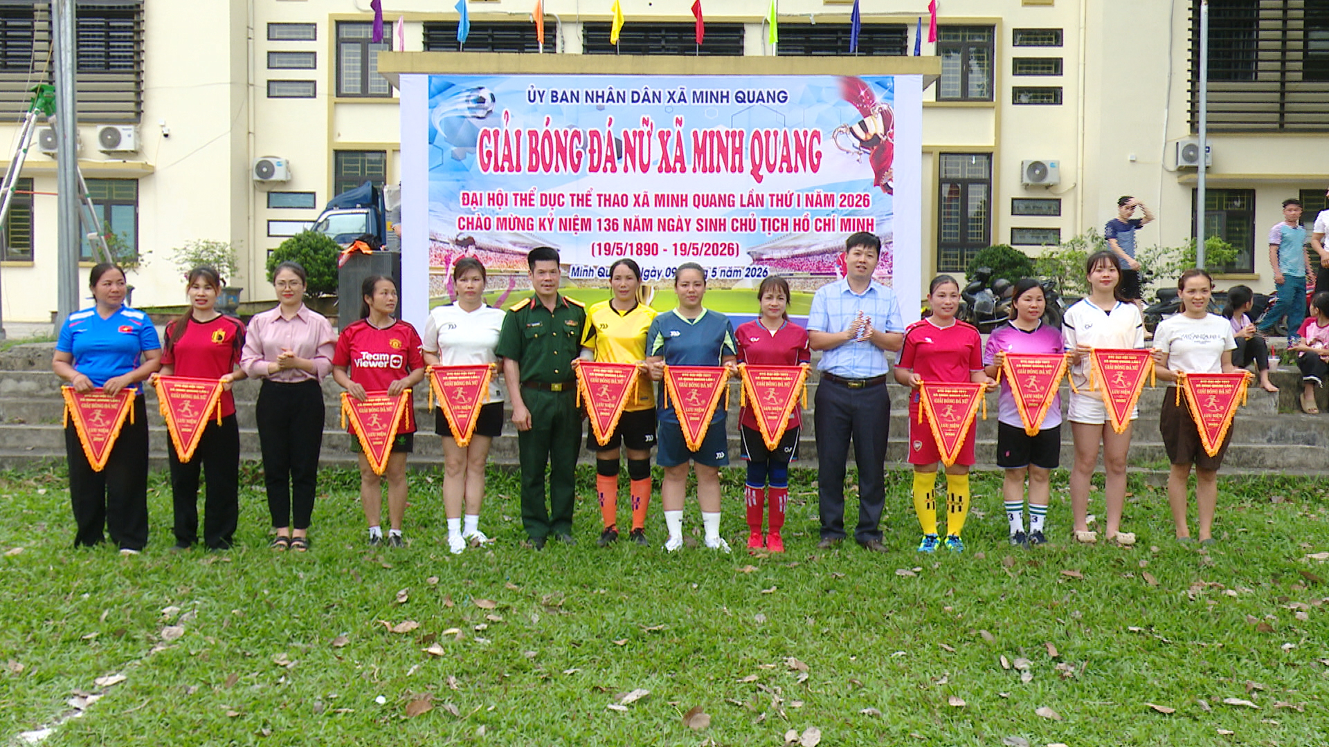 Khai mạc Giải bóng đá nữ xã Minh Quang lần thứ I năm 2026