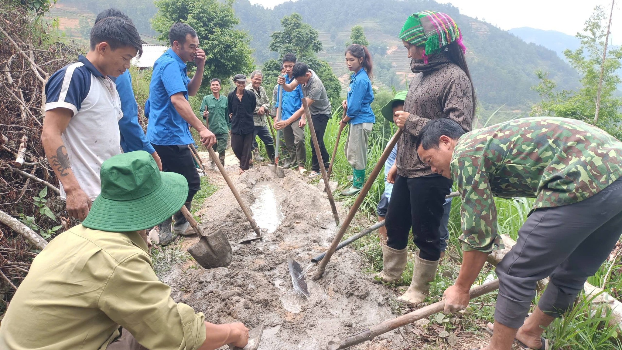 Lễ phát động công trình đường bê tông nông thôn chào mừng Đại hội đại biểu toàn quốc MTTQ Việt Nam và các tổ chức chính trị - xã hội, nhiệm kỳ 2026-2031
